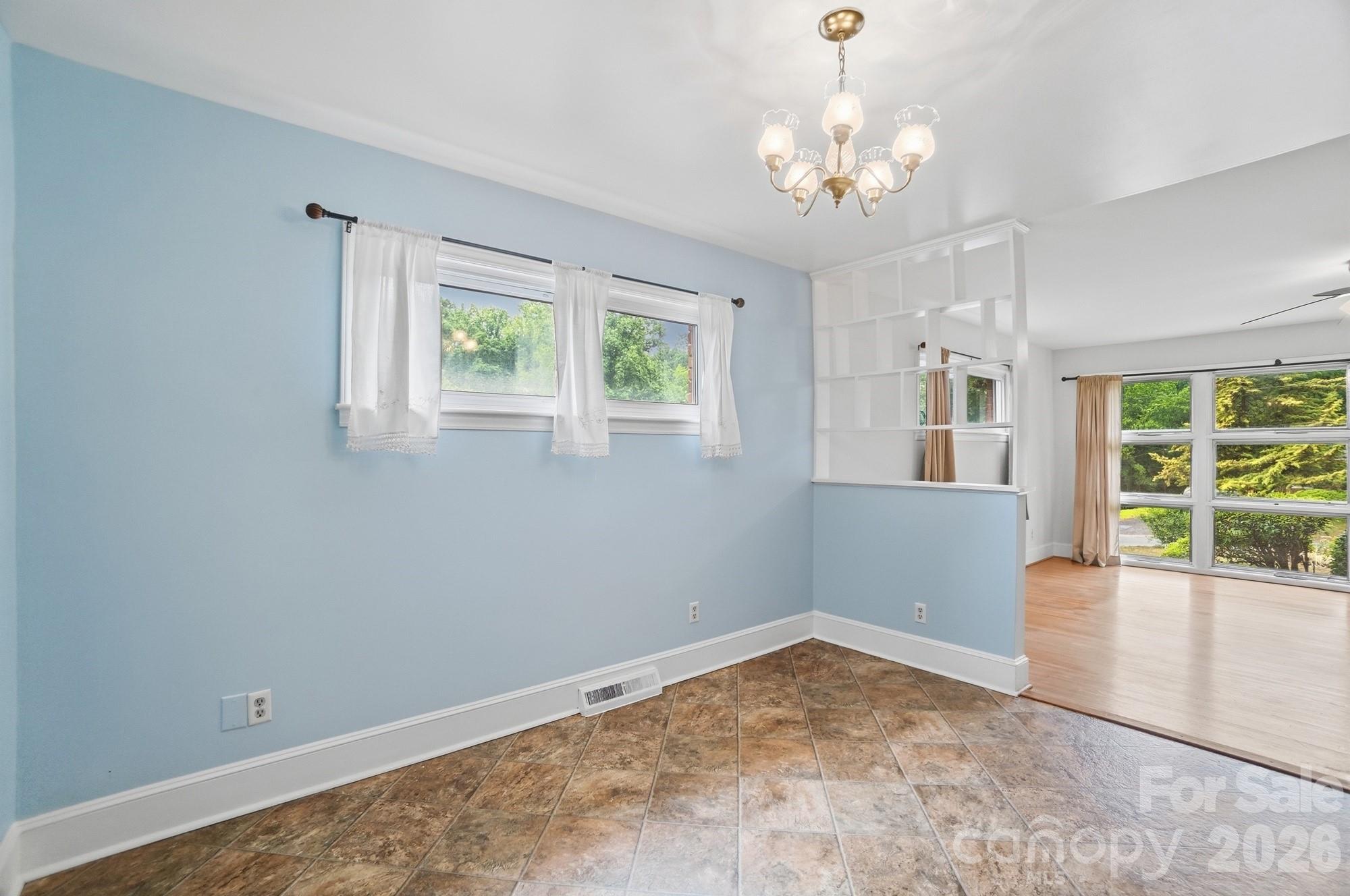 6239 Netherwood Drive — Charlotte