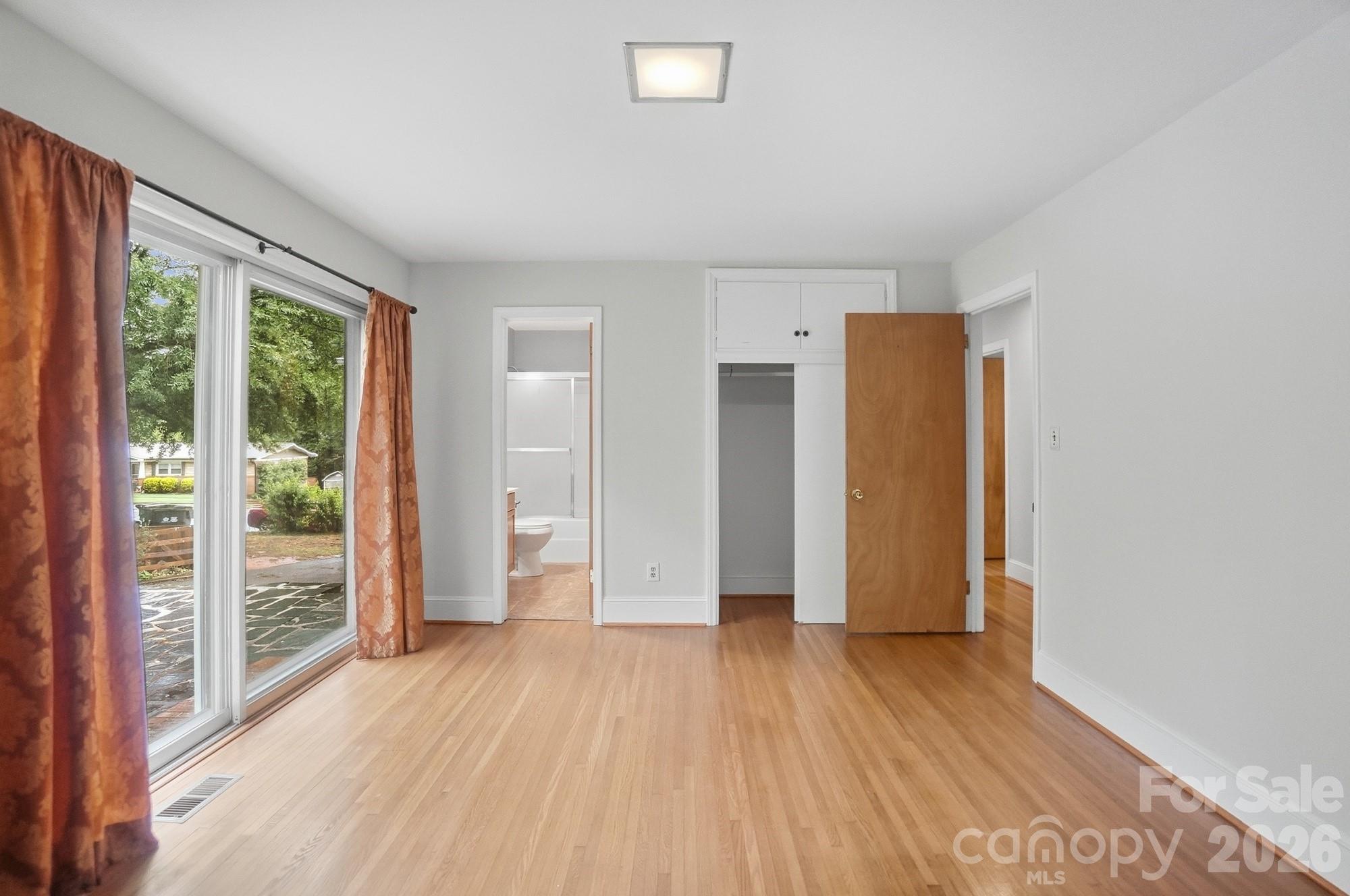 6239 Netherwood Drive — Charlotte