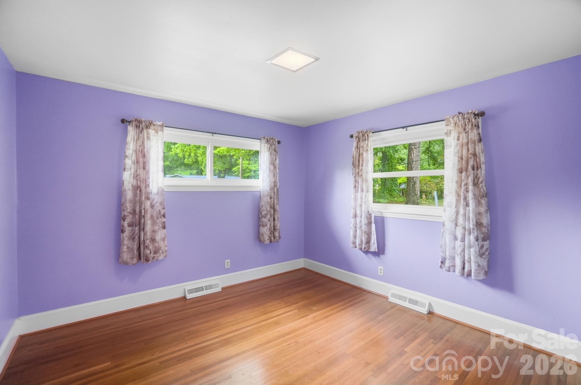 6239 Netherwood Drive — Charlotte
