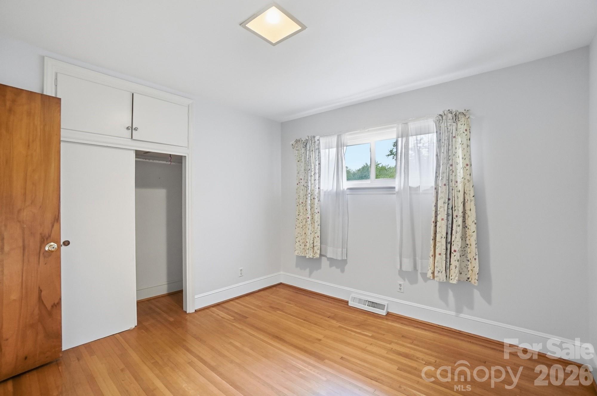 6239 Netherwood Drive — Charlotte