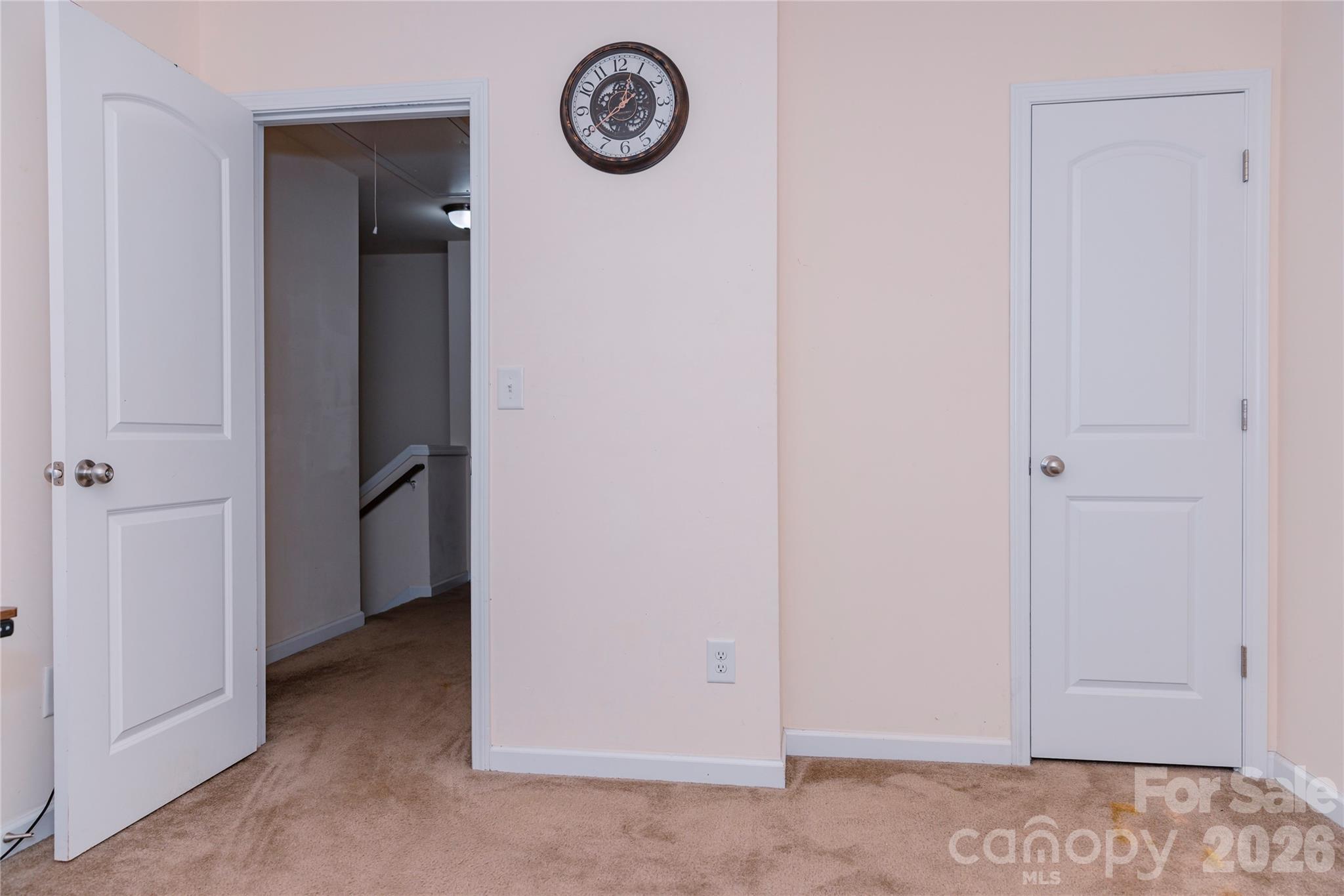 10443 Benfield Road — Charlotte