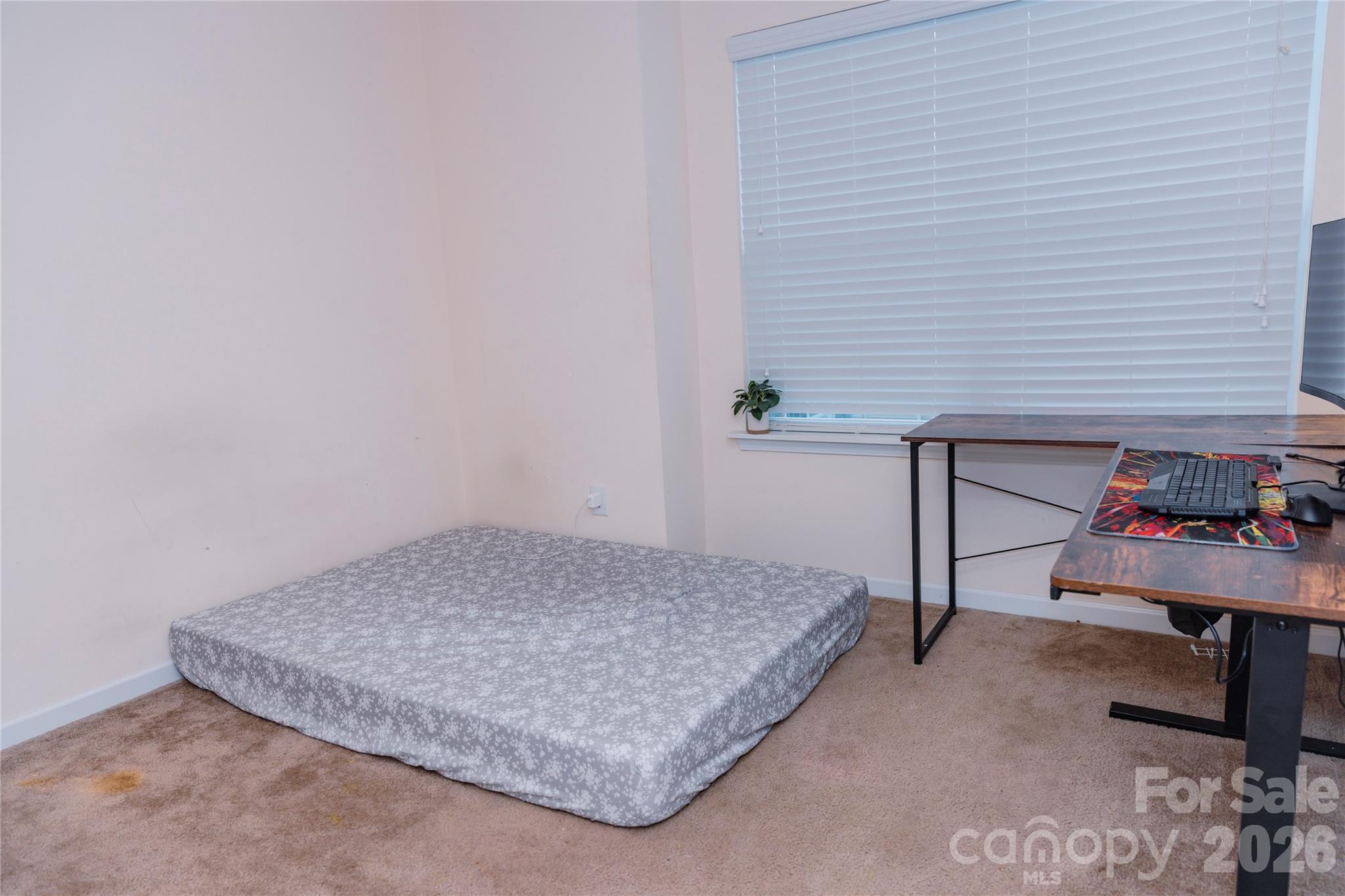 10443 Benfield Road — Charlotte