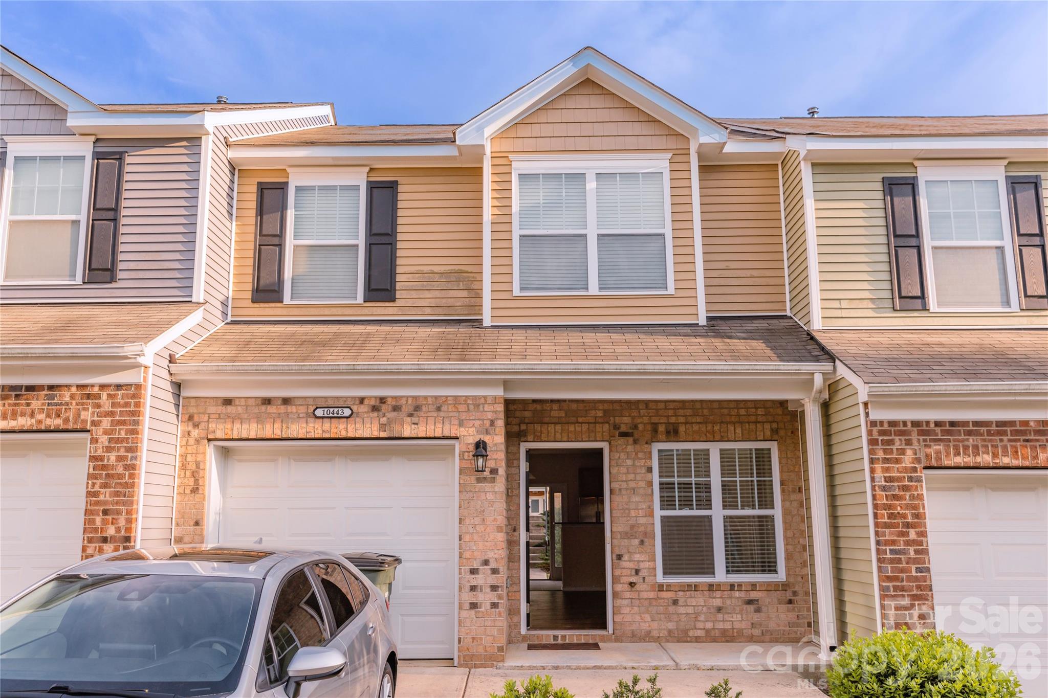 10443 Benfield Road — Charlotte
