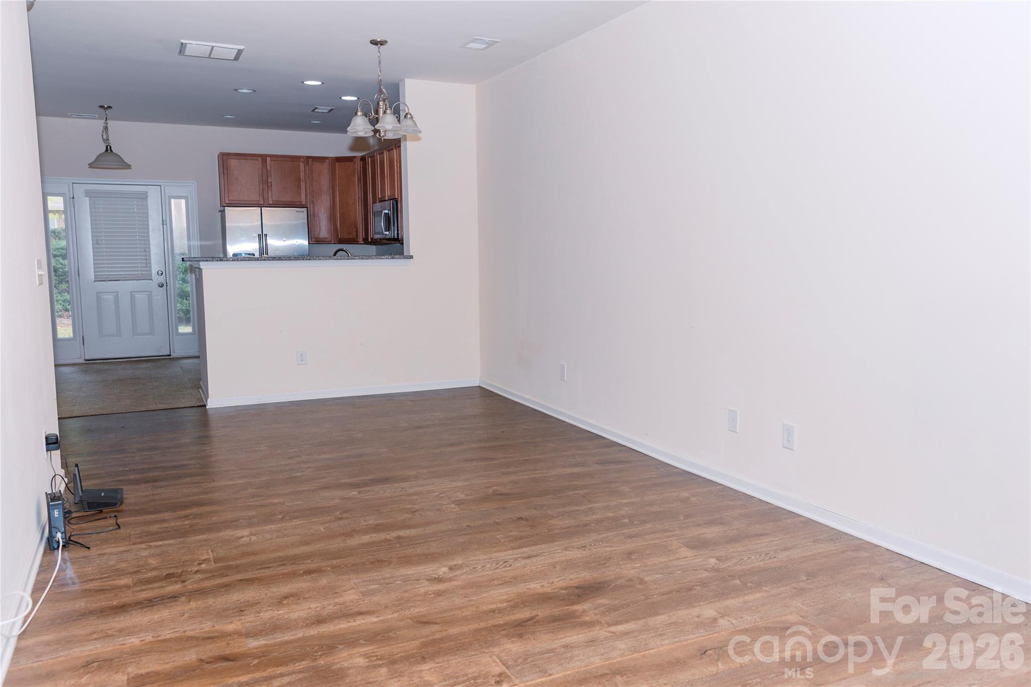 10443 Benfield Road — Charlotte