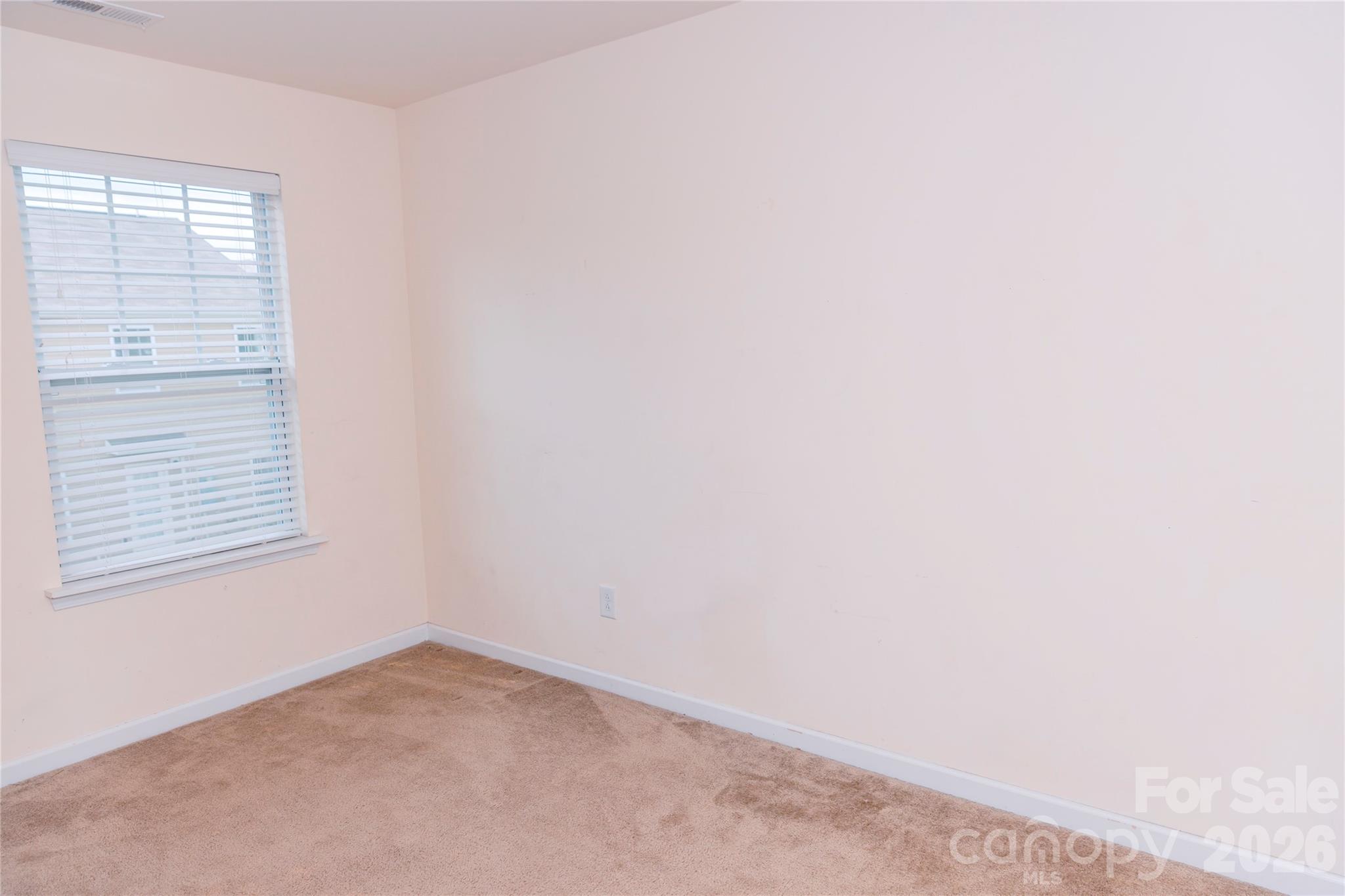 10443 Benfield Road — Charlotte