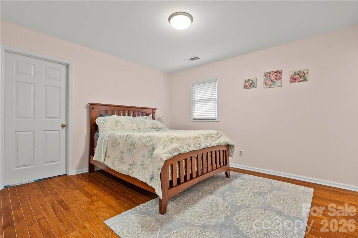 209 Fairway Road — Cheraw