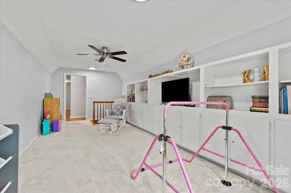 209 Fairway Road — Cheraw