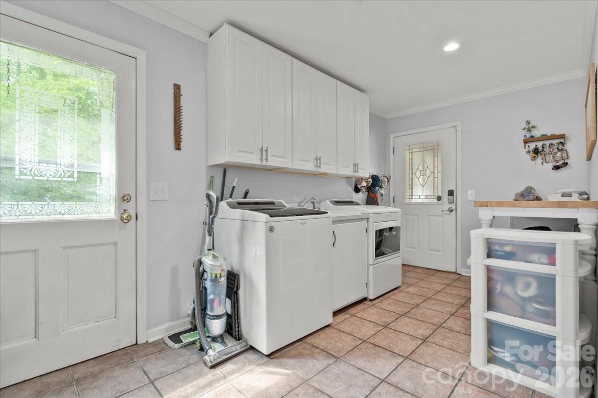 209 Fairway Road — Cheraw