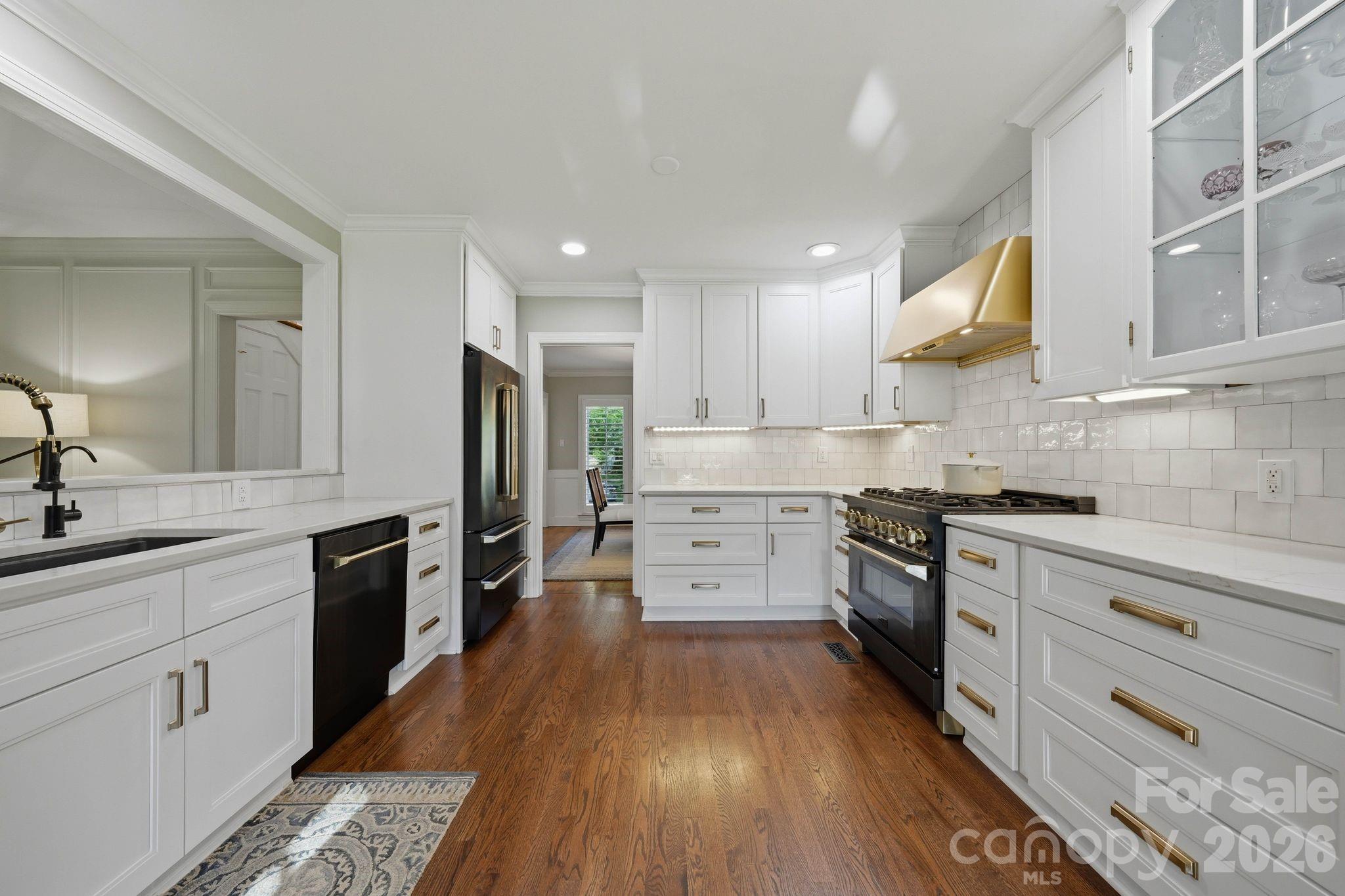 10138 Waterbrook Lane — Charlotte