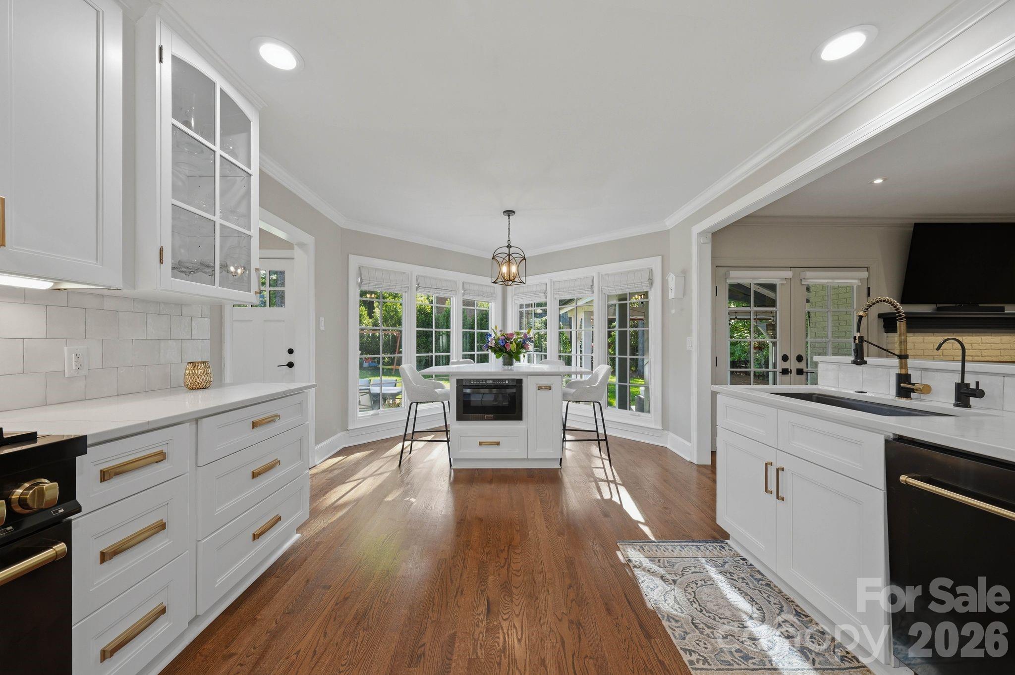 10138 Waterbrook Lane — Charlotte