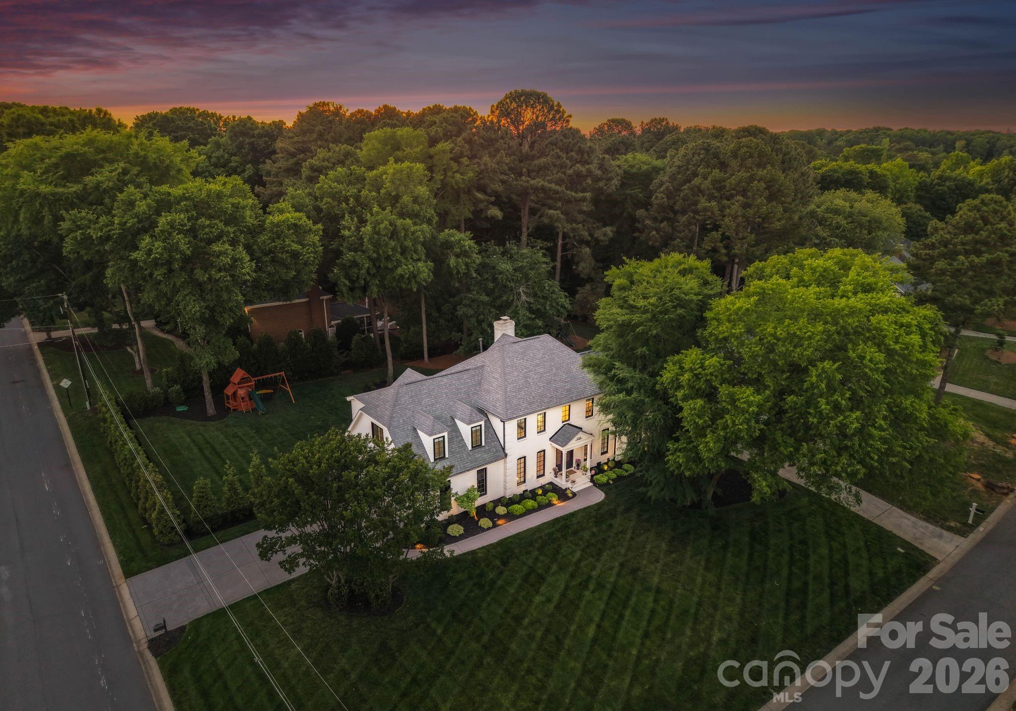 10138 Waterbrook Lane — Charlotte