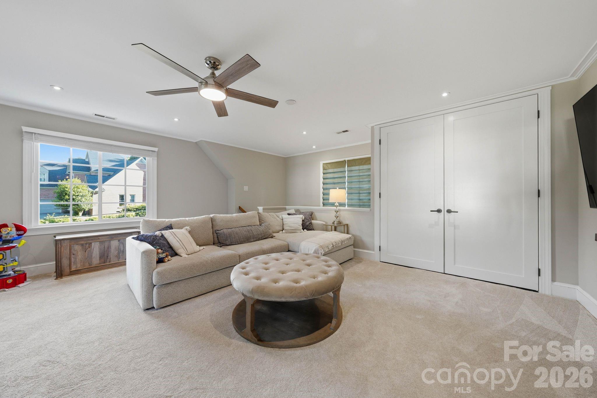 10138 Waterbrook Lane — Charlotte