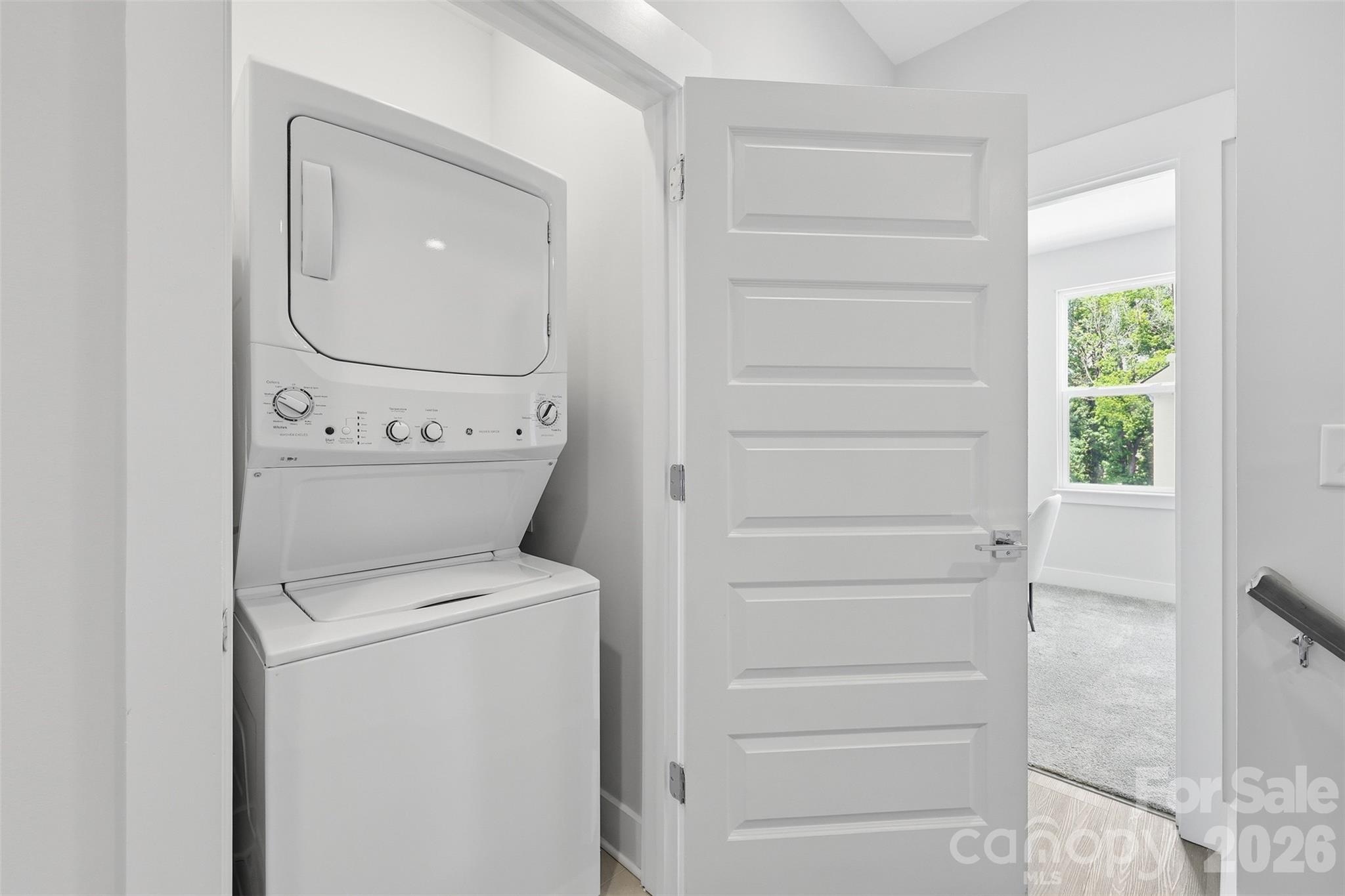 2148 Electric Lane — Charlotte