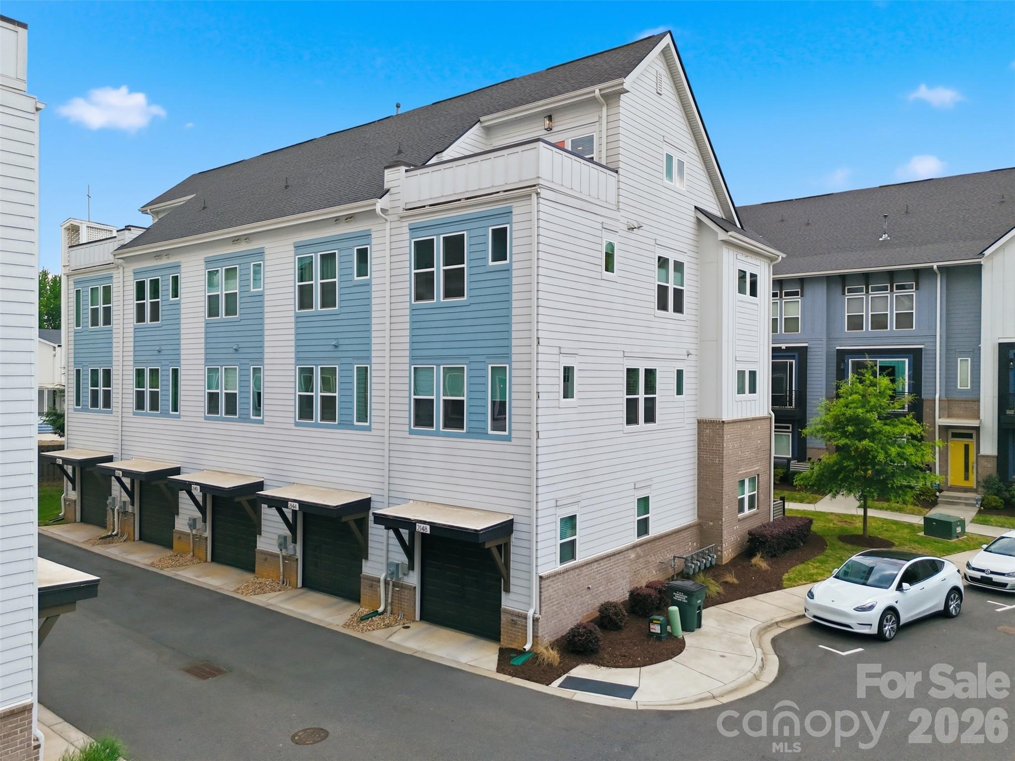 2148 Electric Lane — Charlotte
