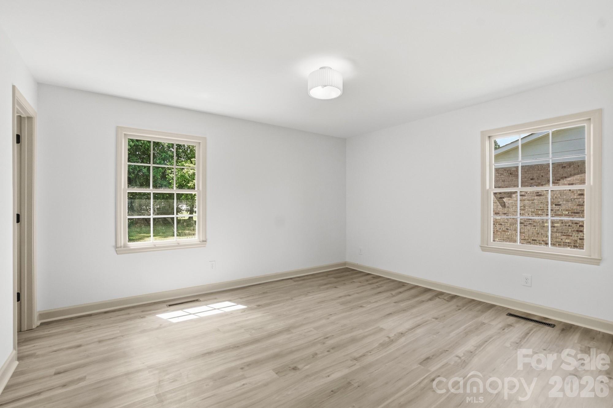 909 Evelyn Avenue — Kannapolis