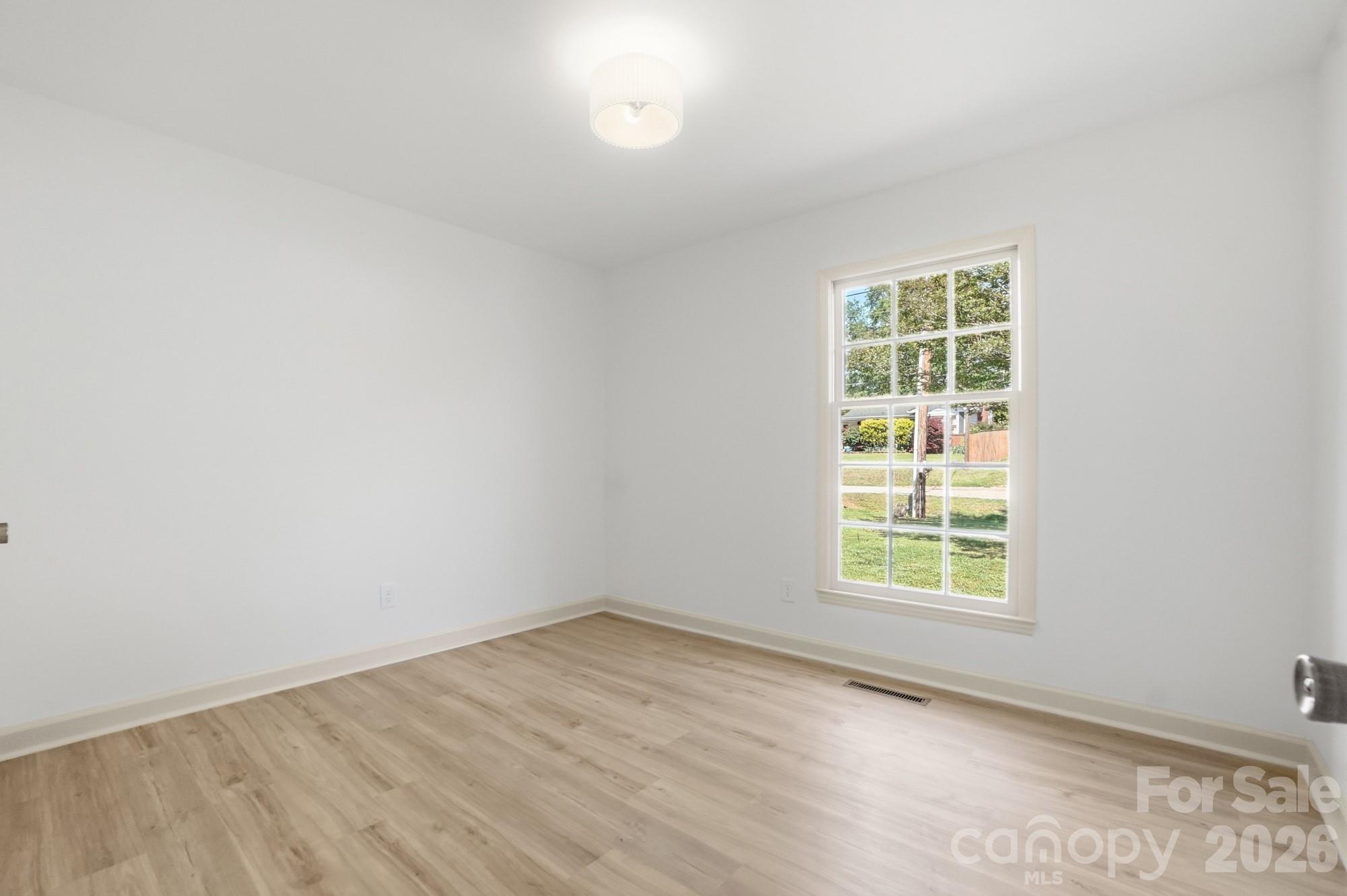 909 Evelyn Avenue — Kannapolis