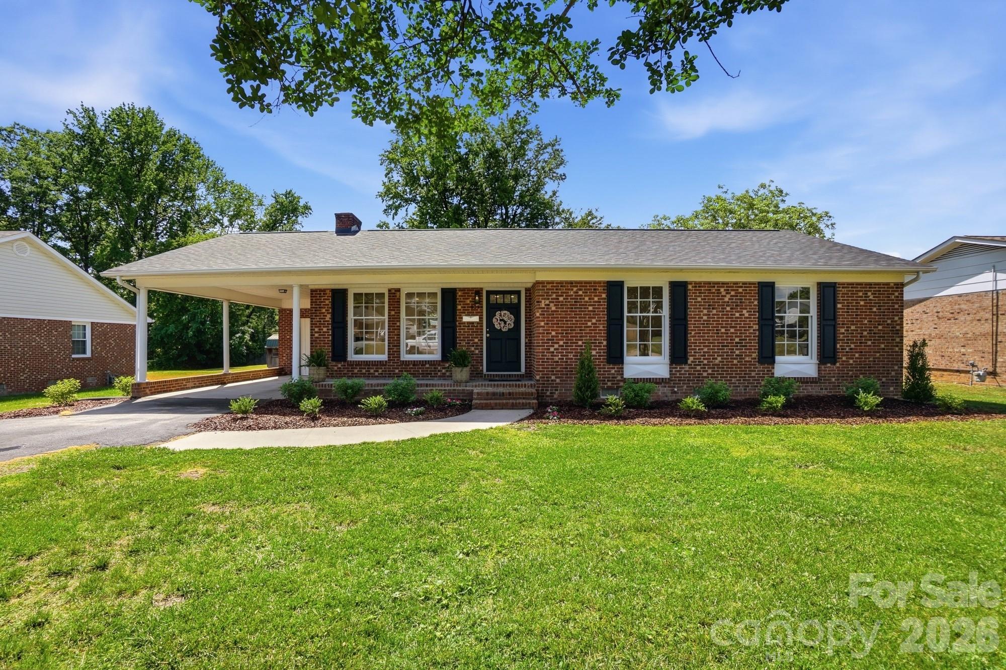 909 Evelyn Avenue — Kannapolis
