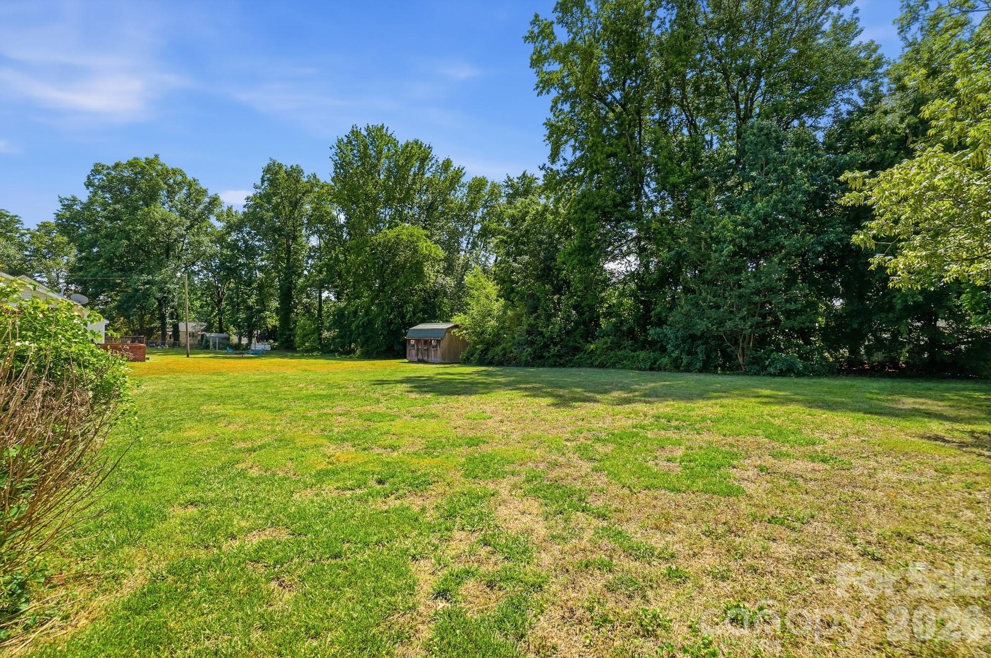 909 Evelyn Avenue — Kannapolis