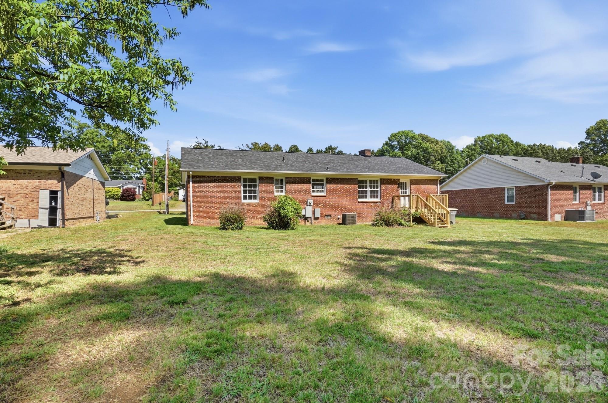 909 Evelyn Avenue — Kannapolis