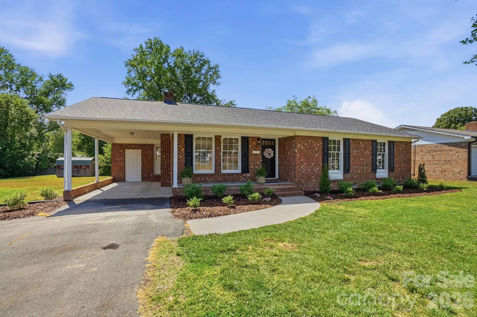 909 Evelyn Avenue — Kannapolis