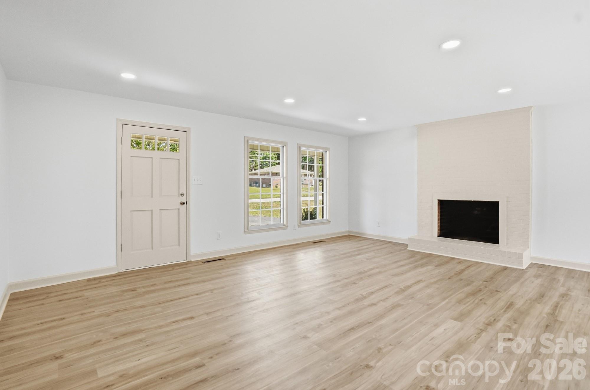 909 Evelyn Avenue — Kannapolis