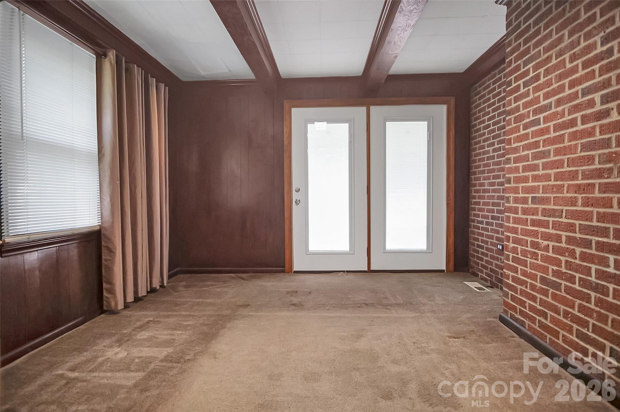 3021 Davis Park Road — Gastonia