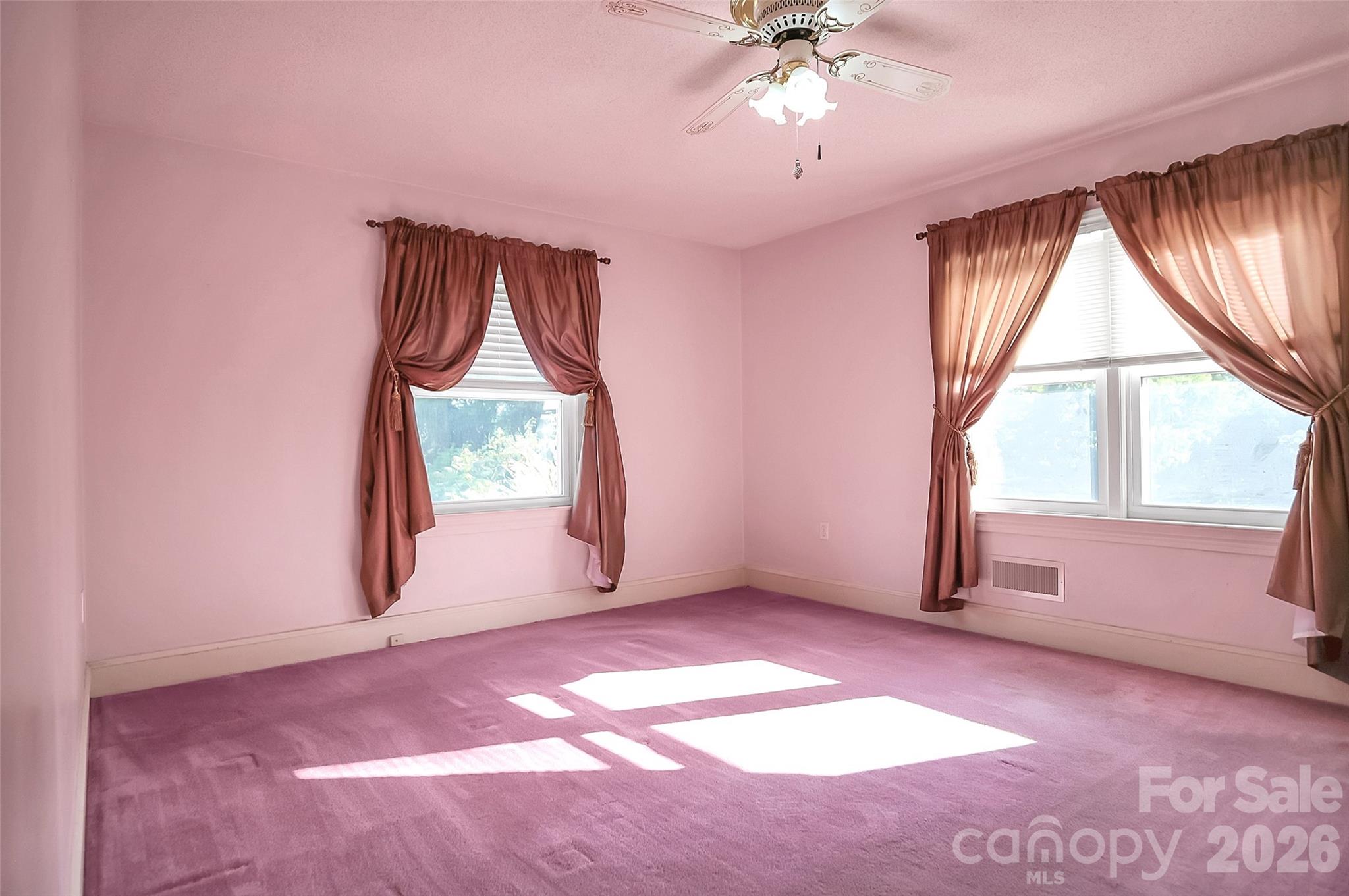 3021 Davis Park Road — Gastonia