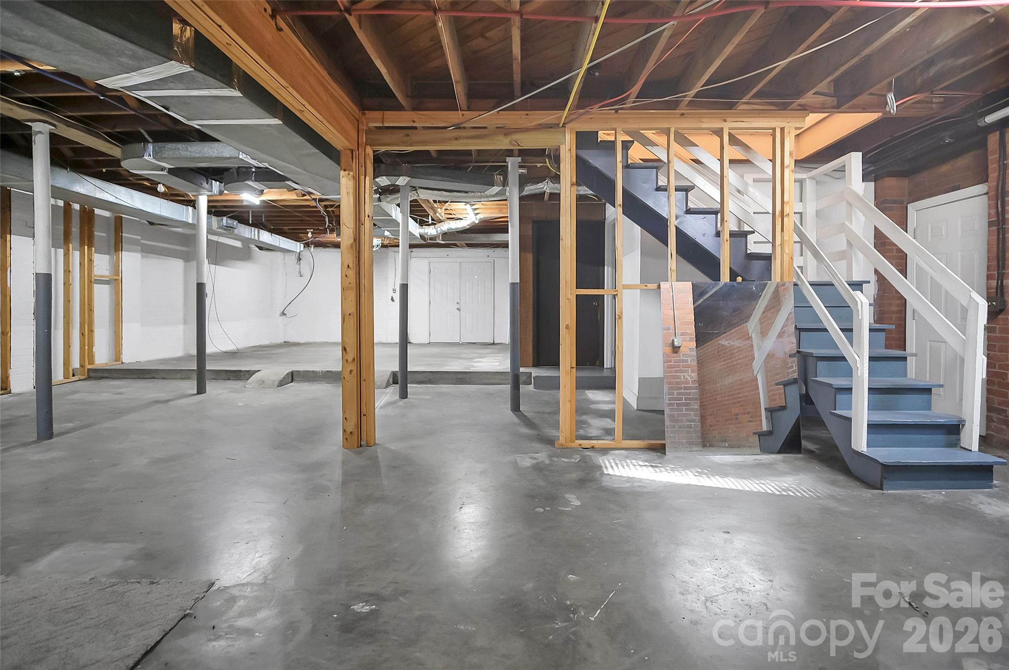 3021 Davis Park Road — Gastonia
