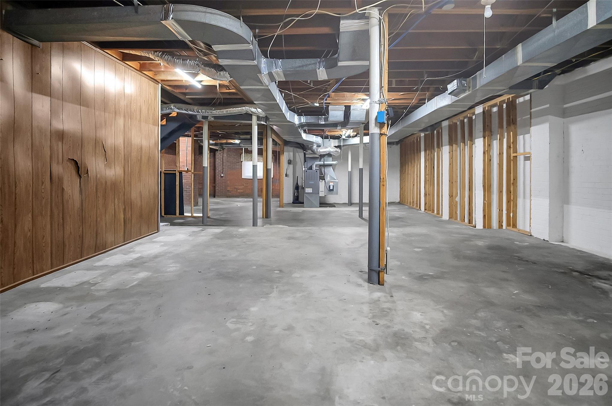 3021 Davis Park Road — Gastonia