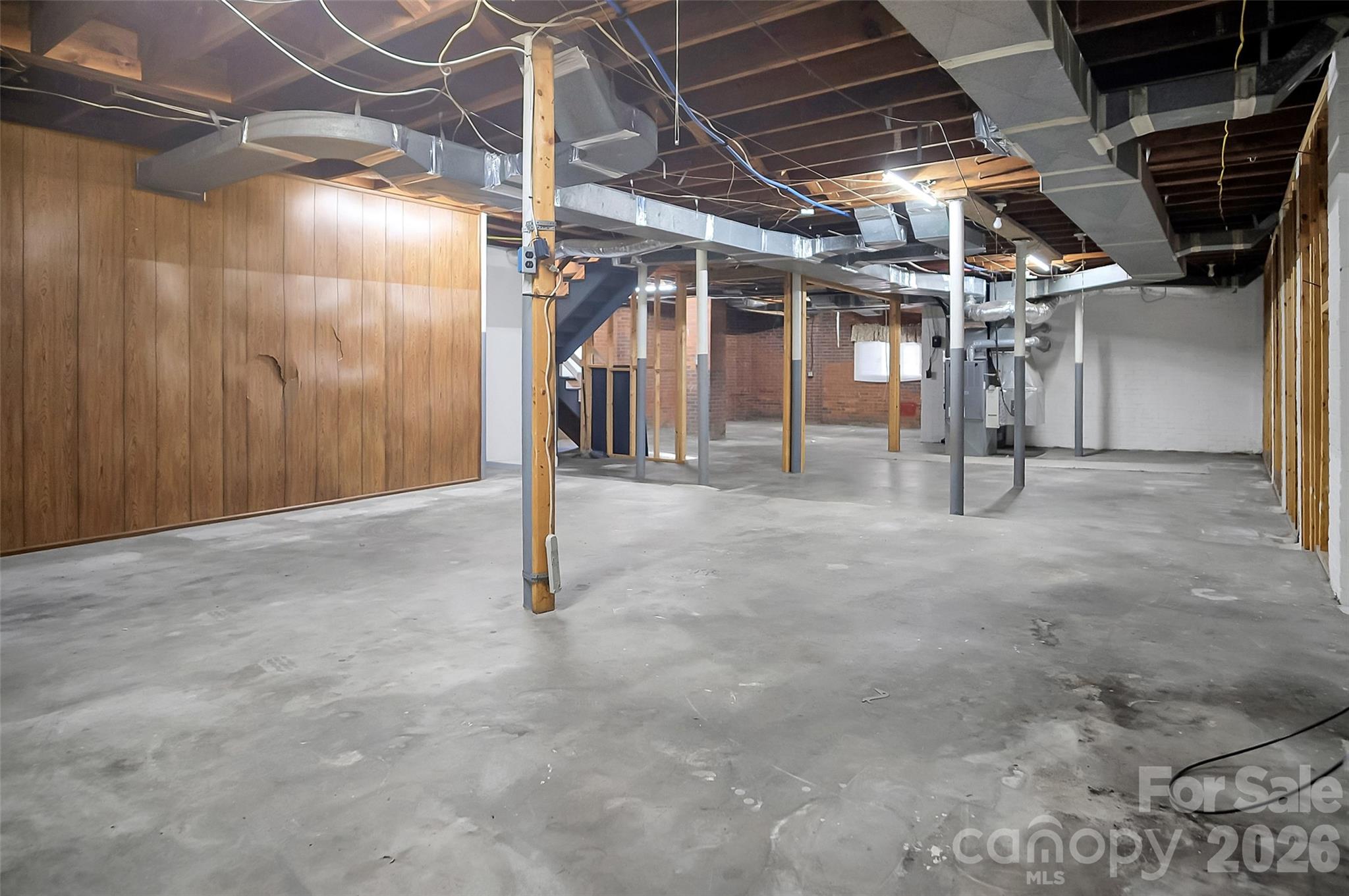 3021 Davis Park Road — Gastonia
