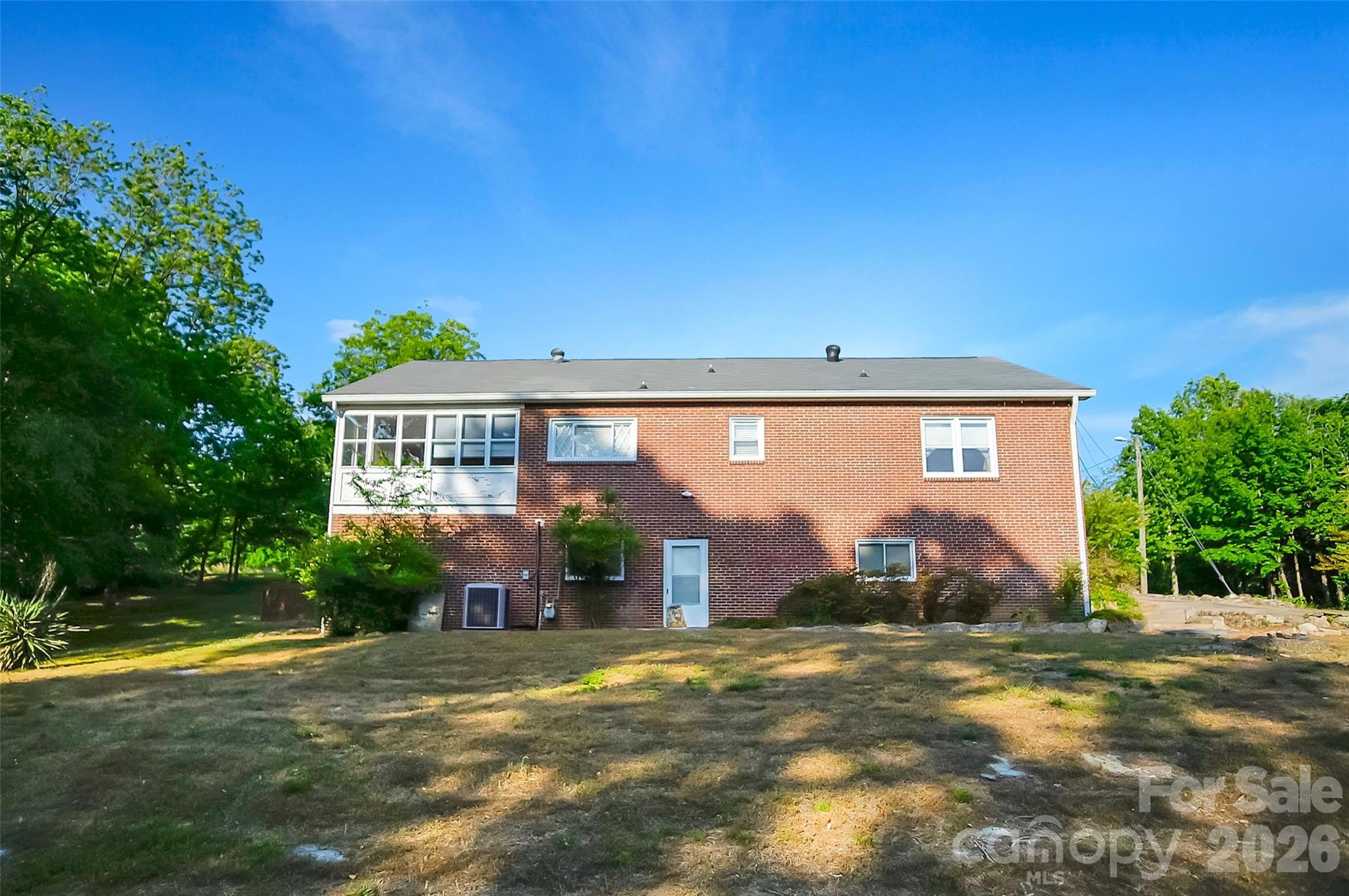 3021 Davis Park Road — Gastonia