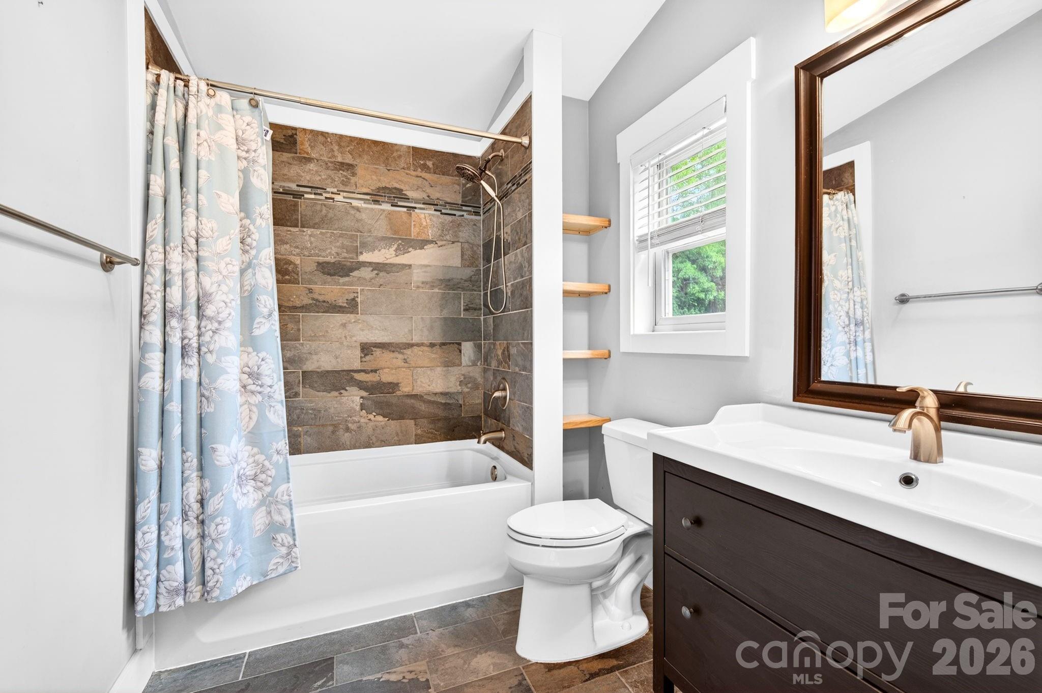 181 Glendale Avenue — Asheville