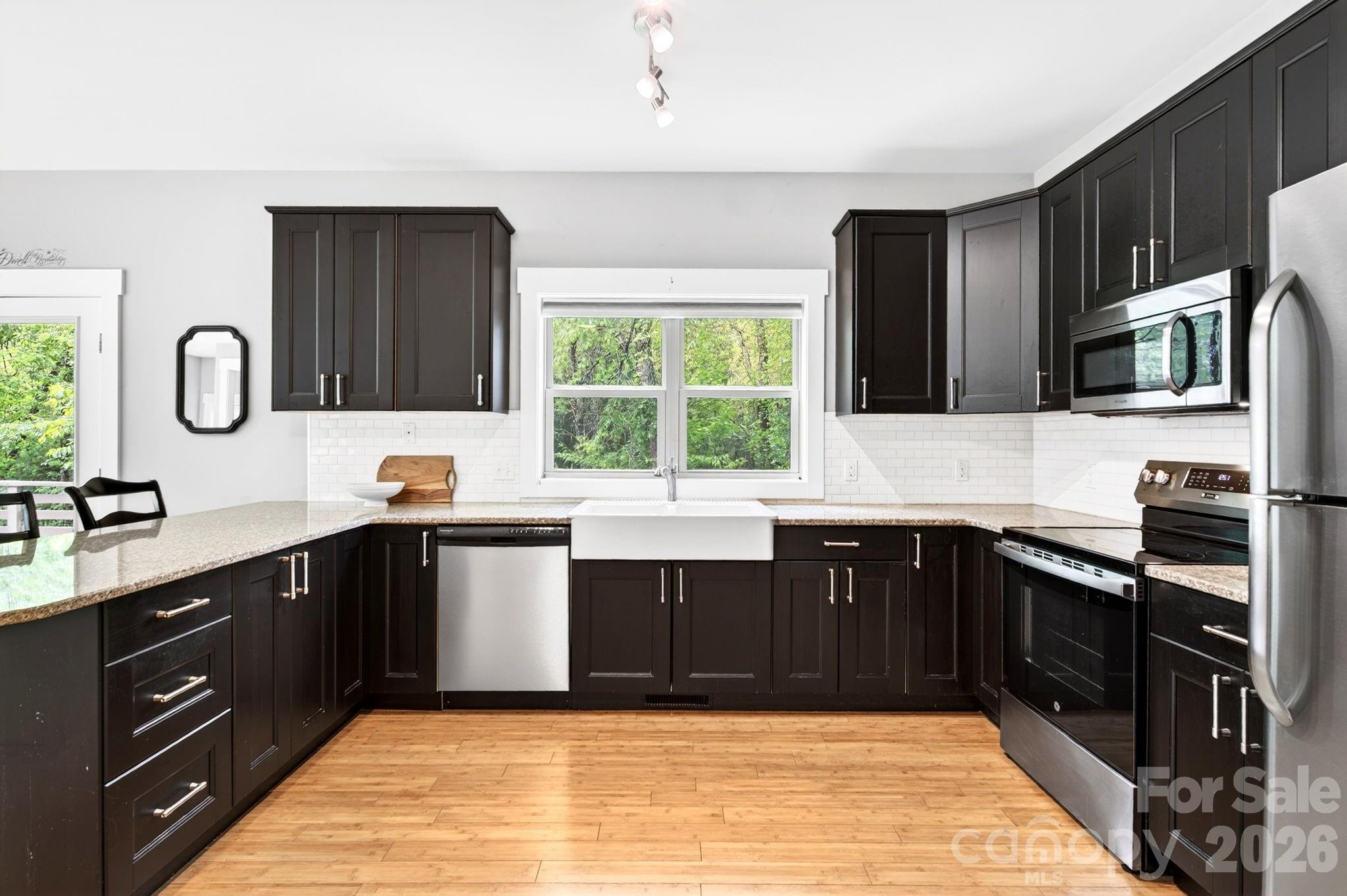 181 Glendale Avenue — Asheville
