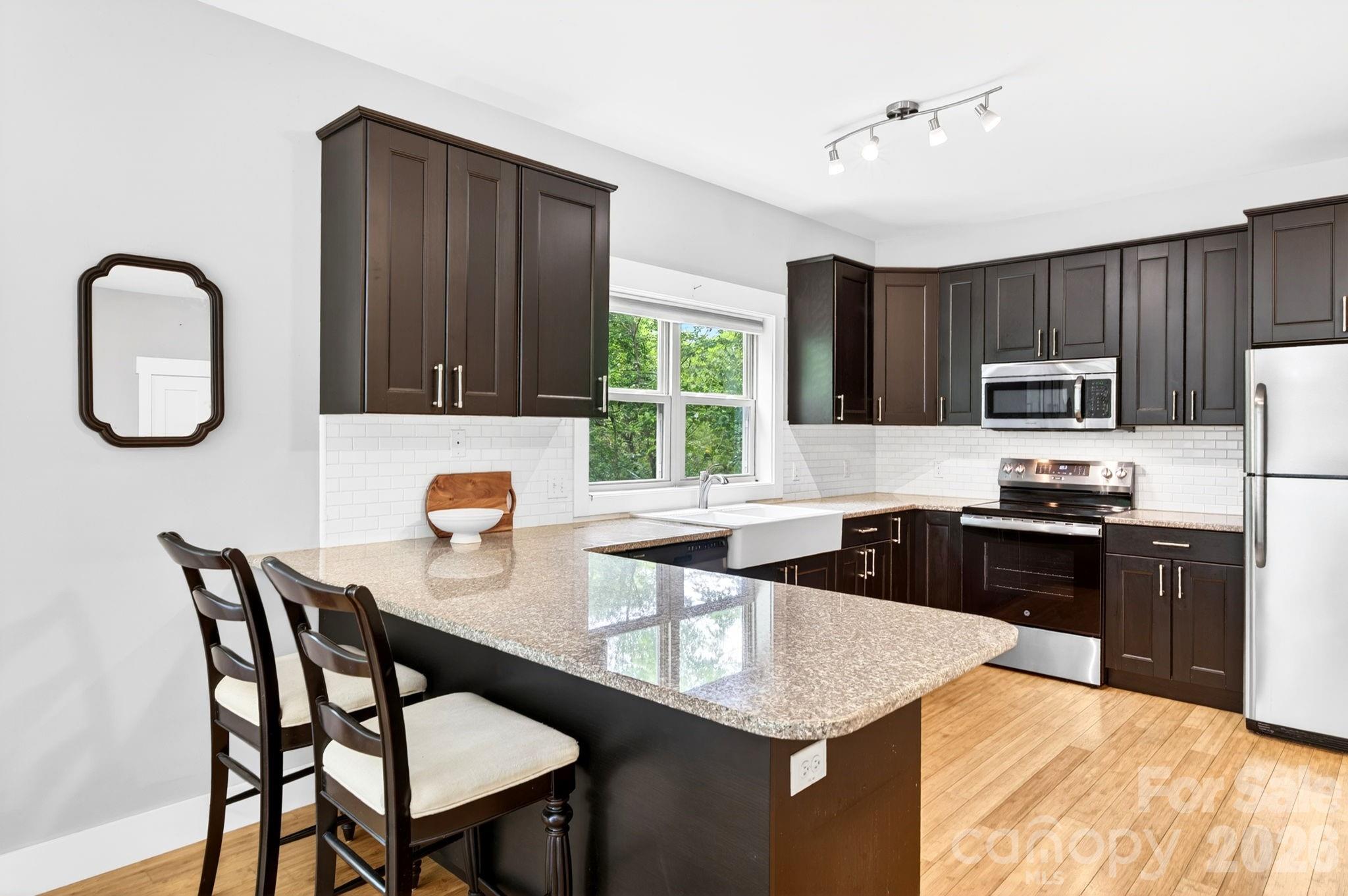 181 Glendale Avenue — Asheville