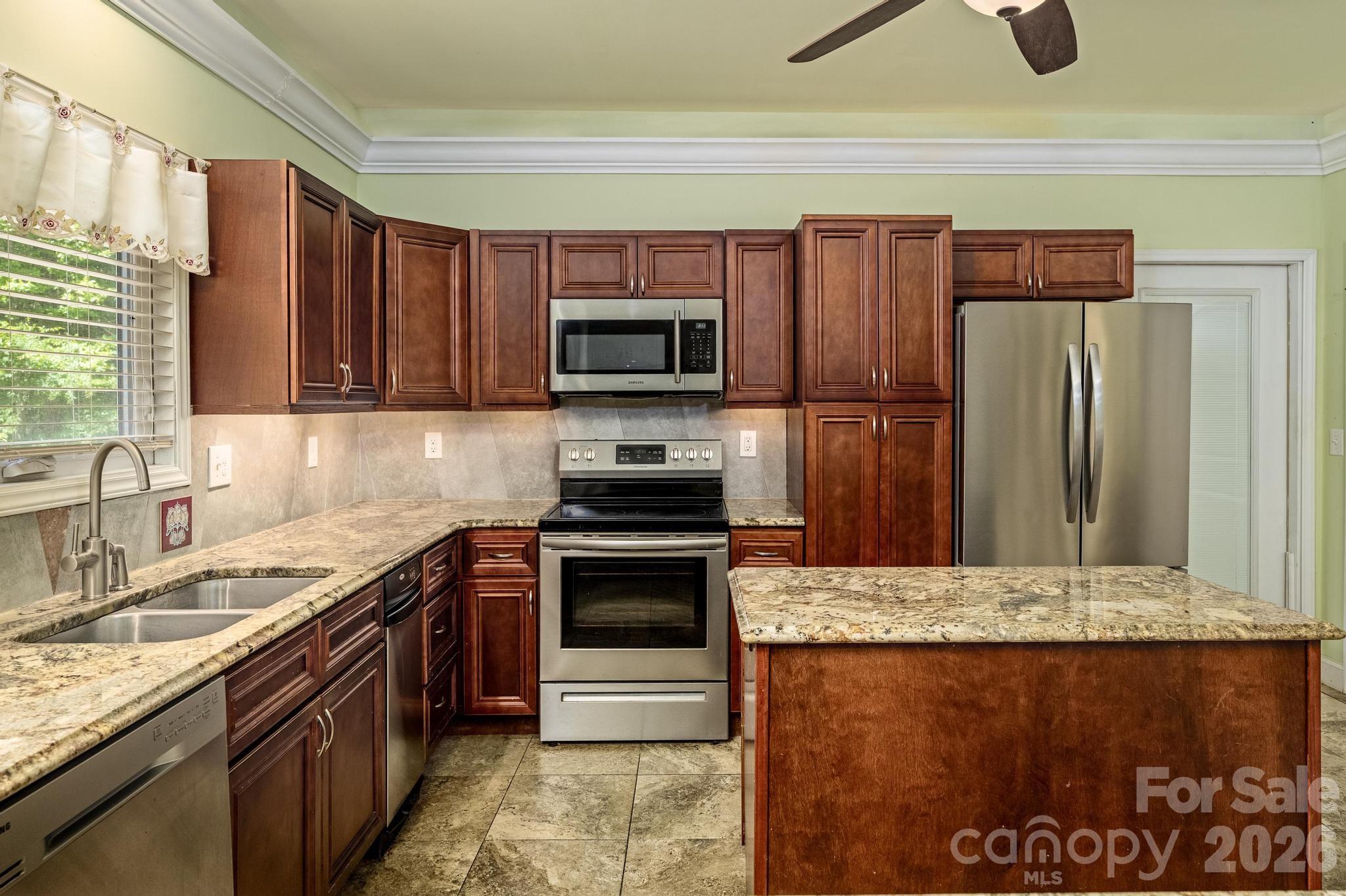 119 Cottontail Lane — Statesville
