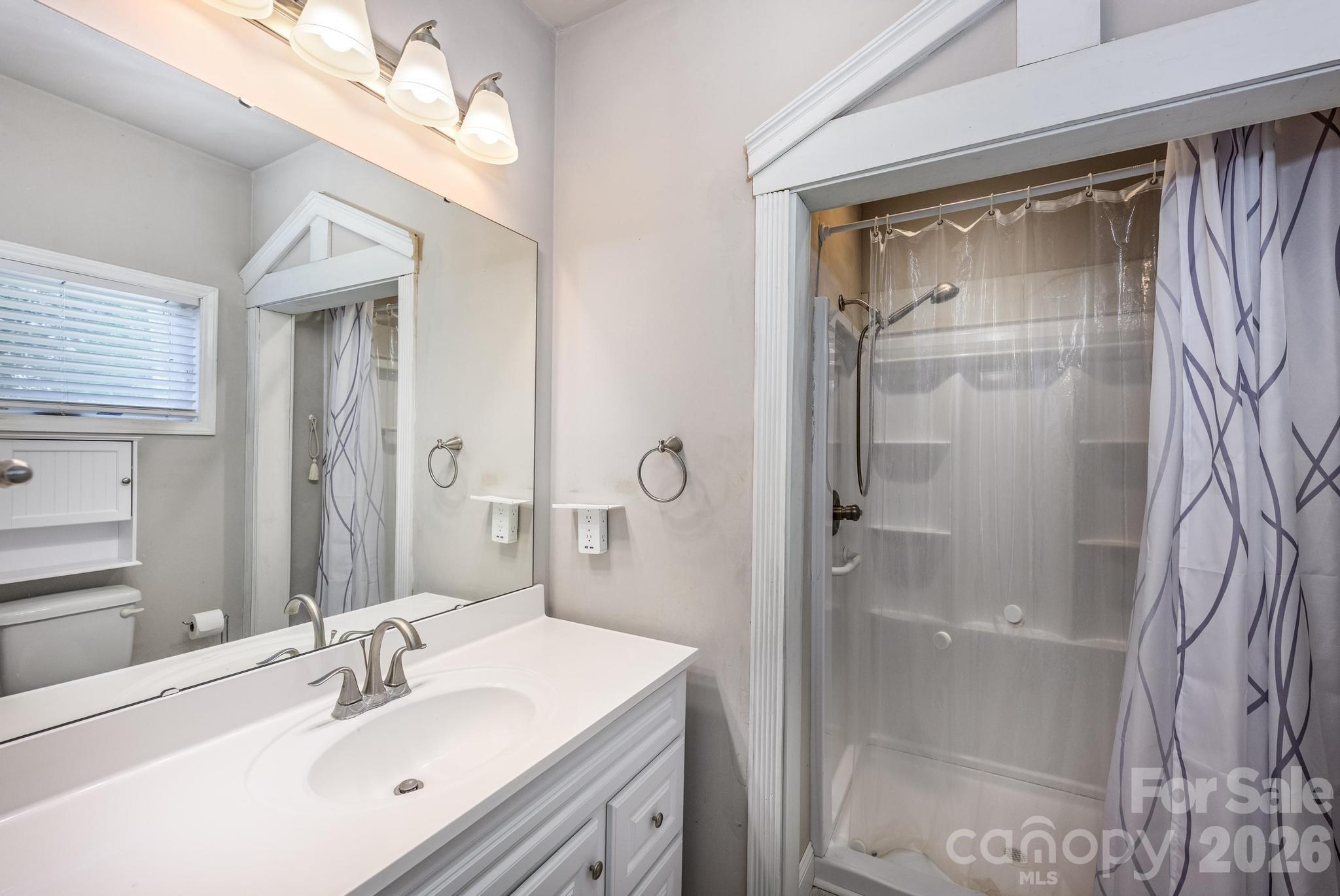 119 Cottontail Lane — Statesville