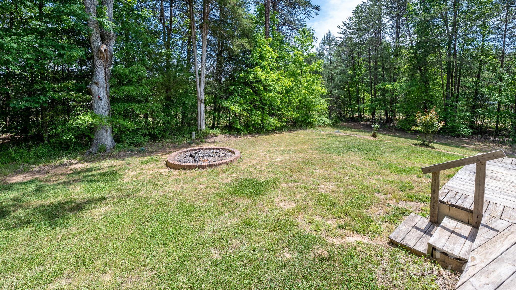 119 Cottontail Lane — Statesville