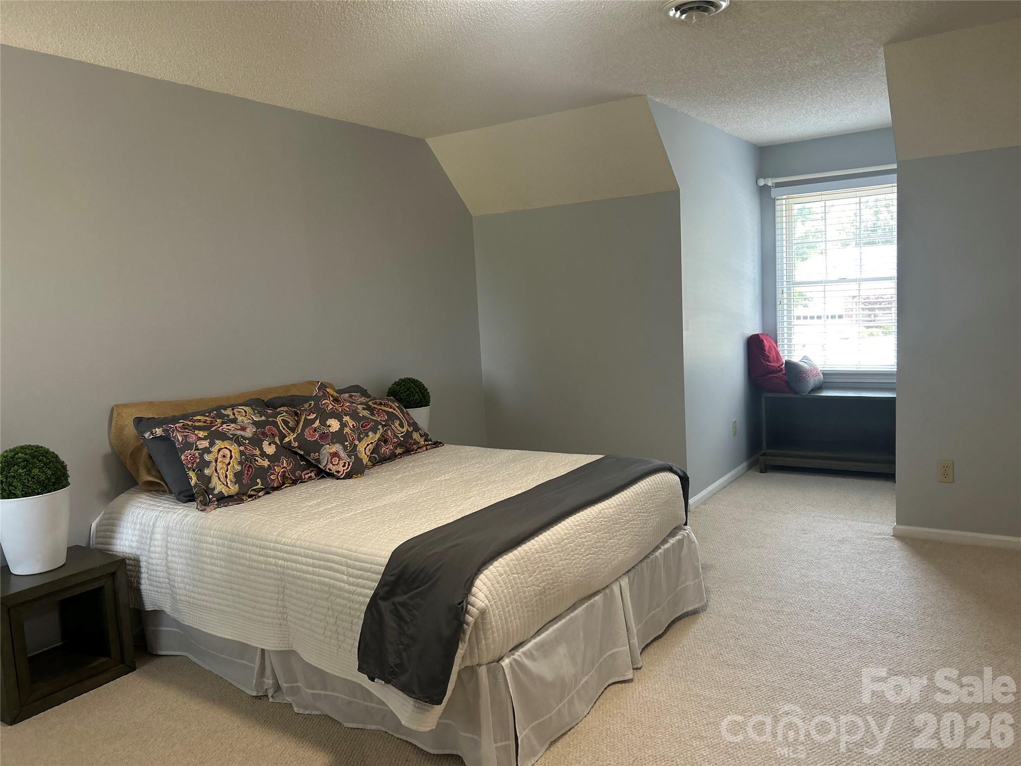 111 Gallarie Place — Salisbury