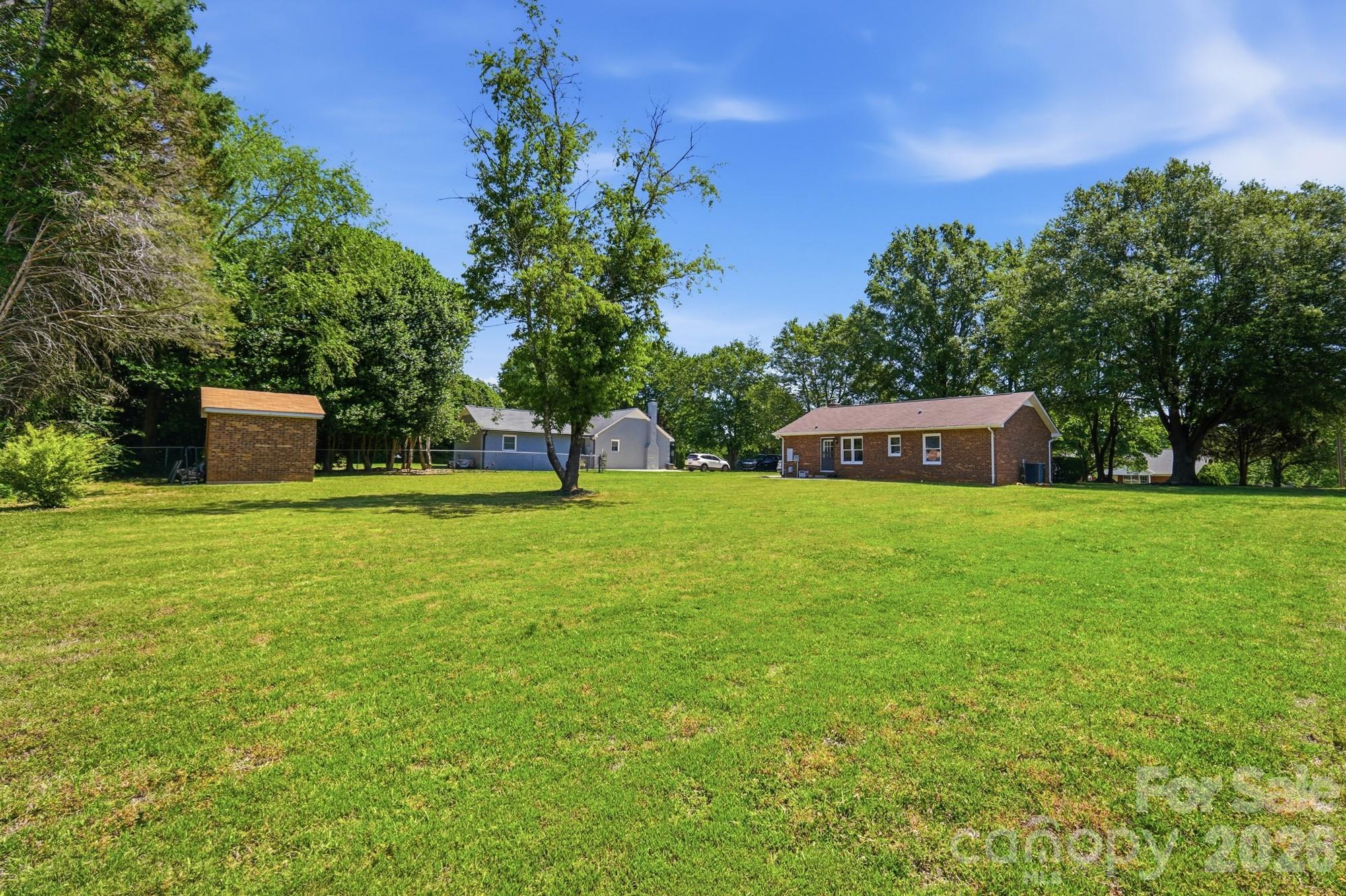 4711 Myers Road — Monroe