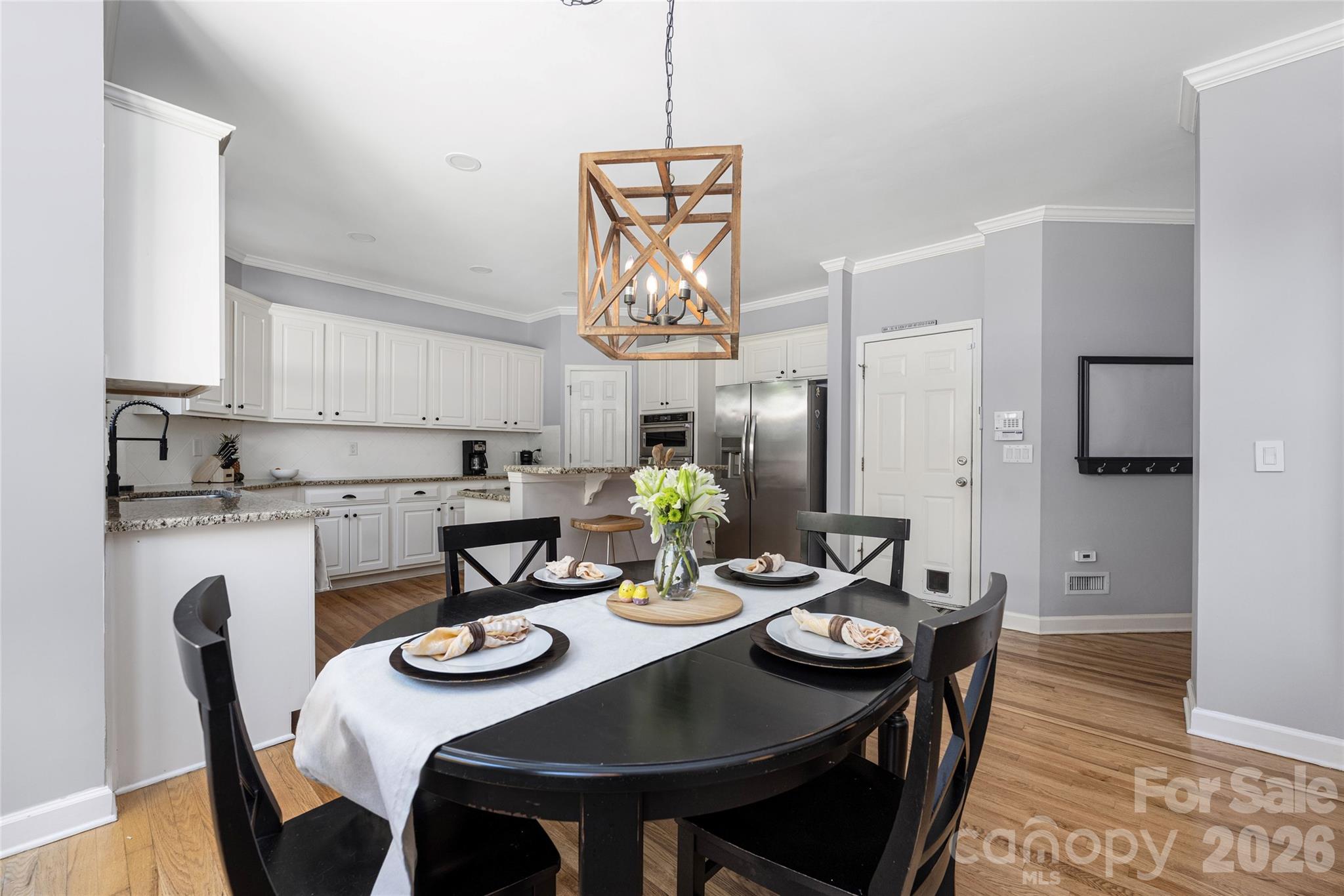 10025 Bayart Way — Huntersville