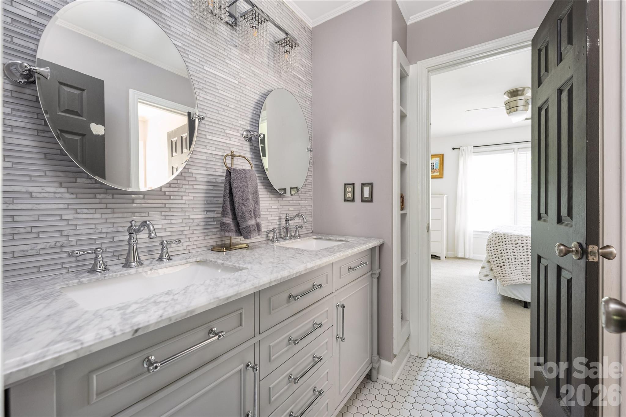 10025 Bayart Way — Huntersville