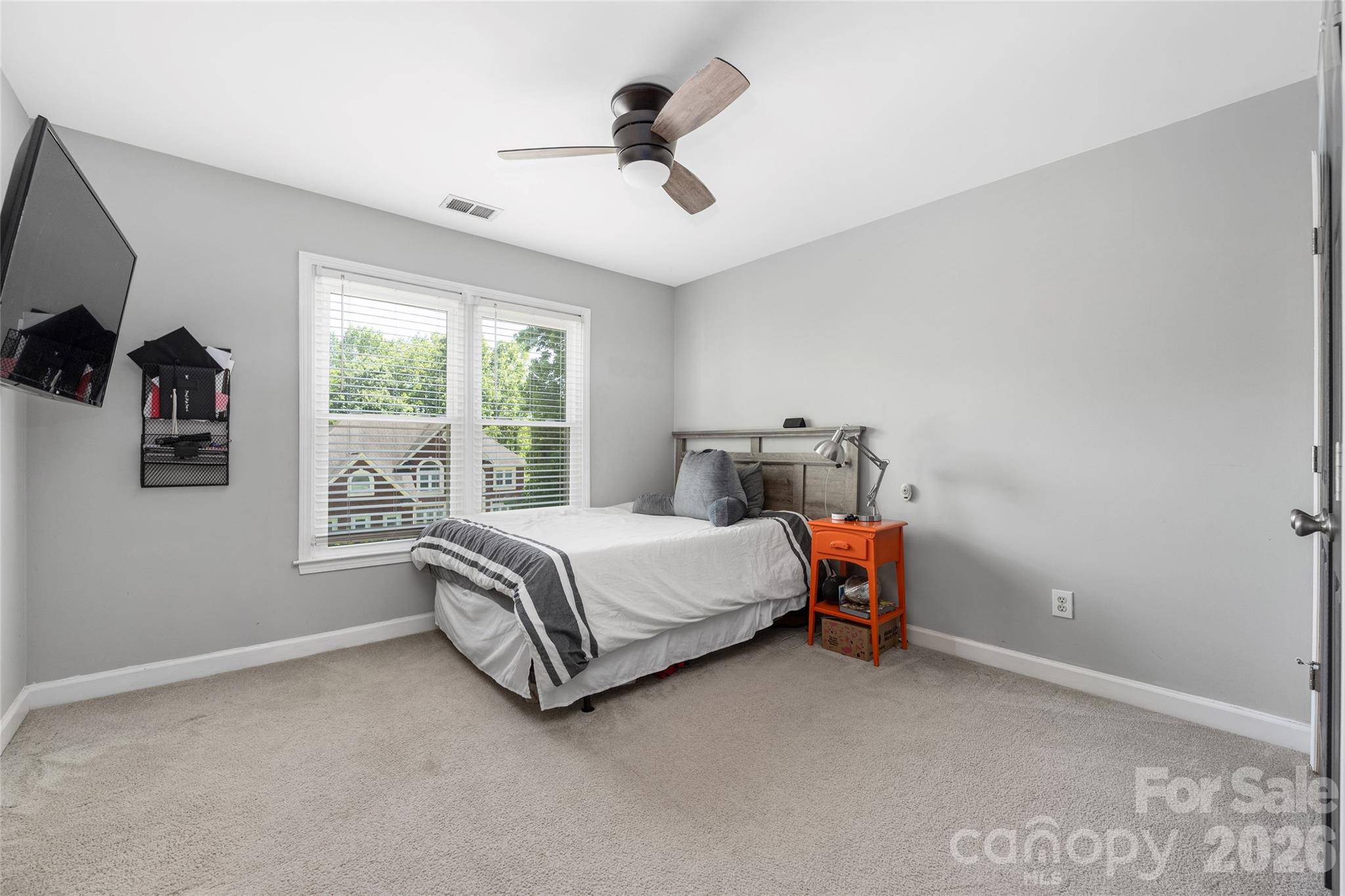 10025 Bayart Way — Huntersville