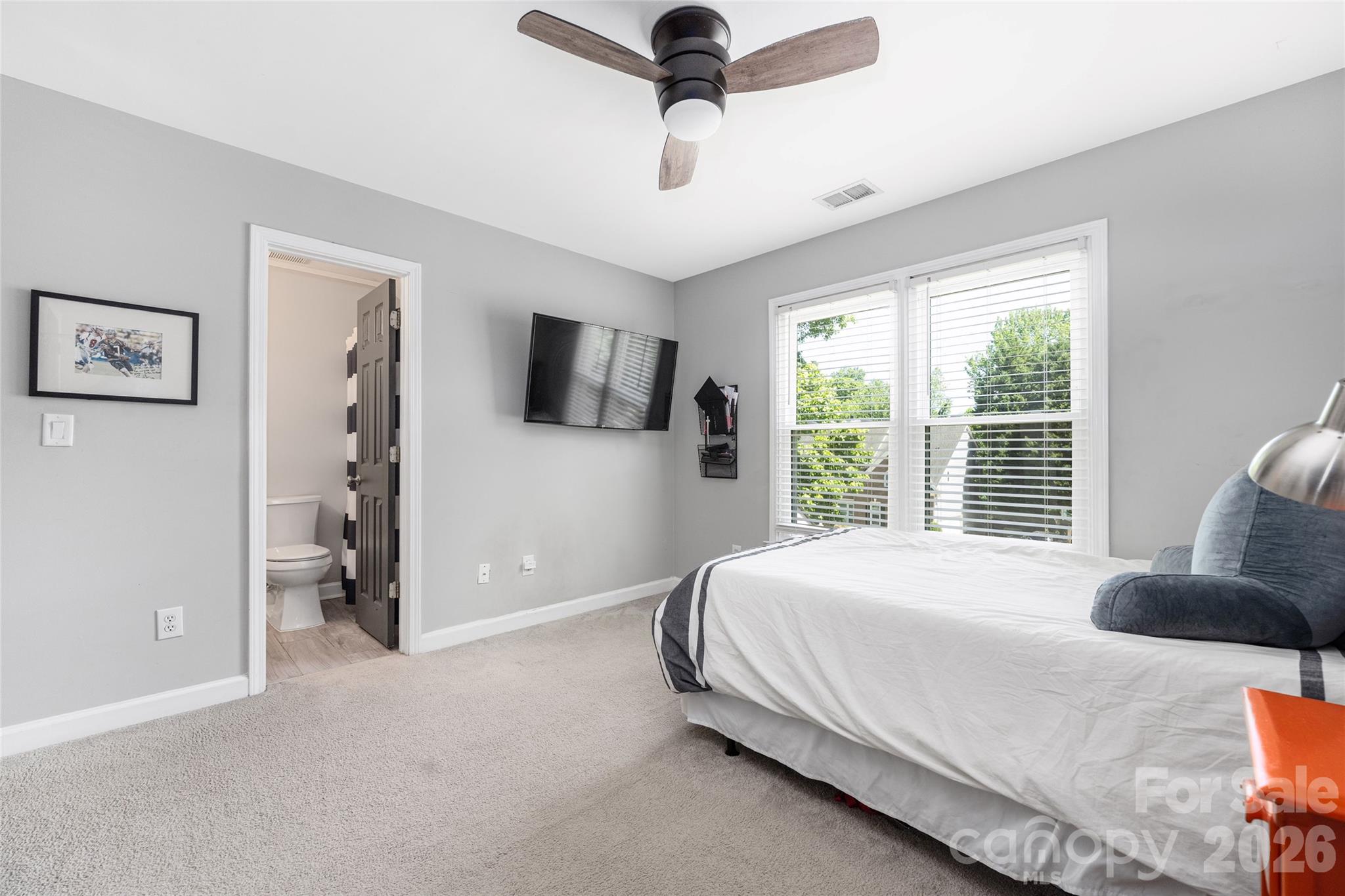 10025 Bayart Way — Huntersville