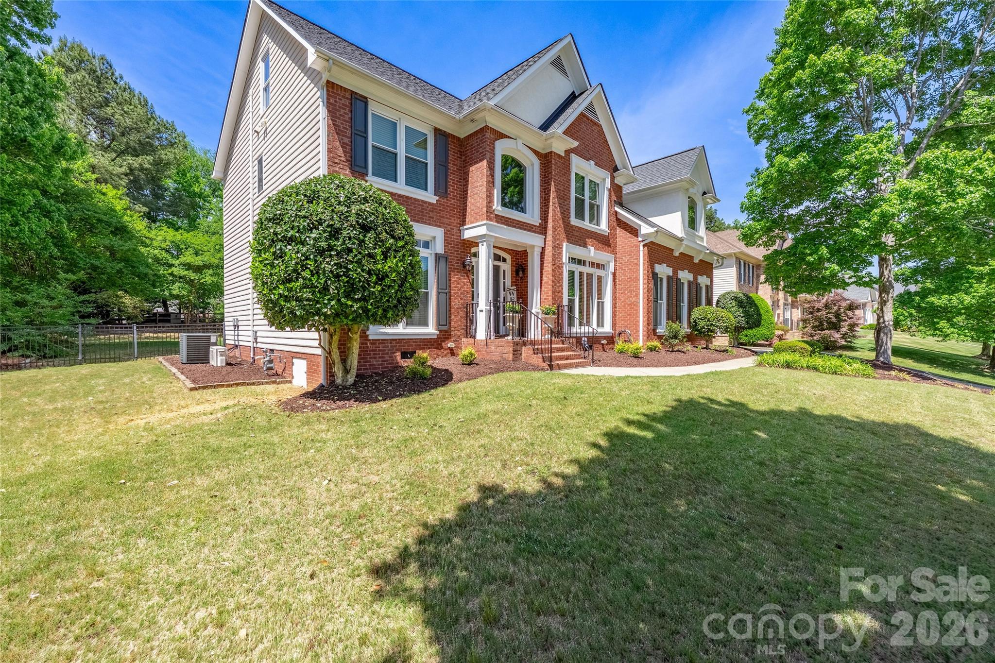 10025 Bayart Way — Huntersville