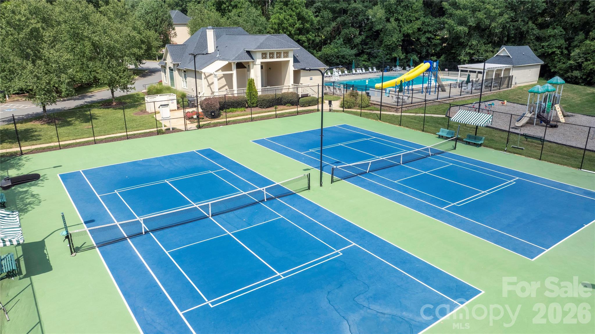 10025 Bayart Way — Huntersville