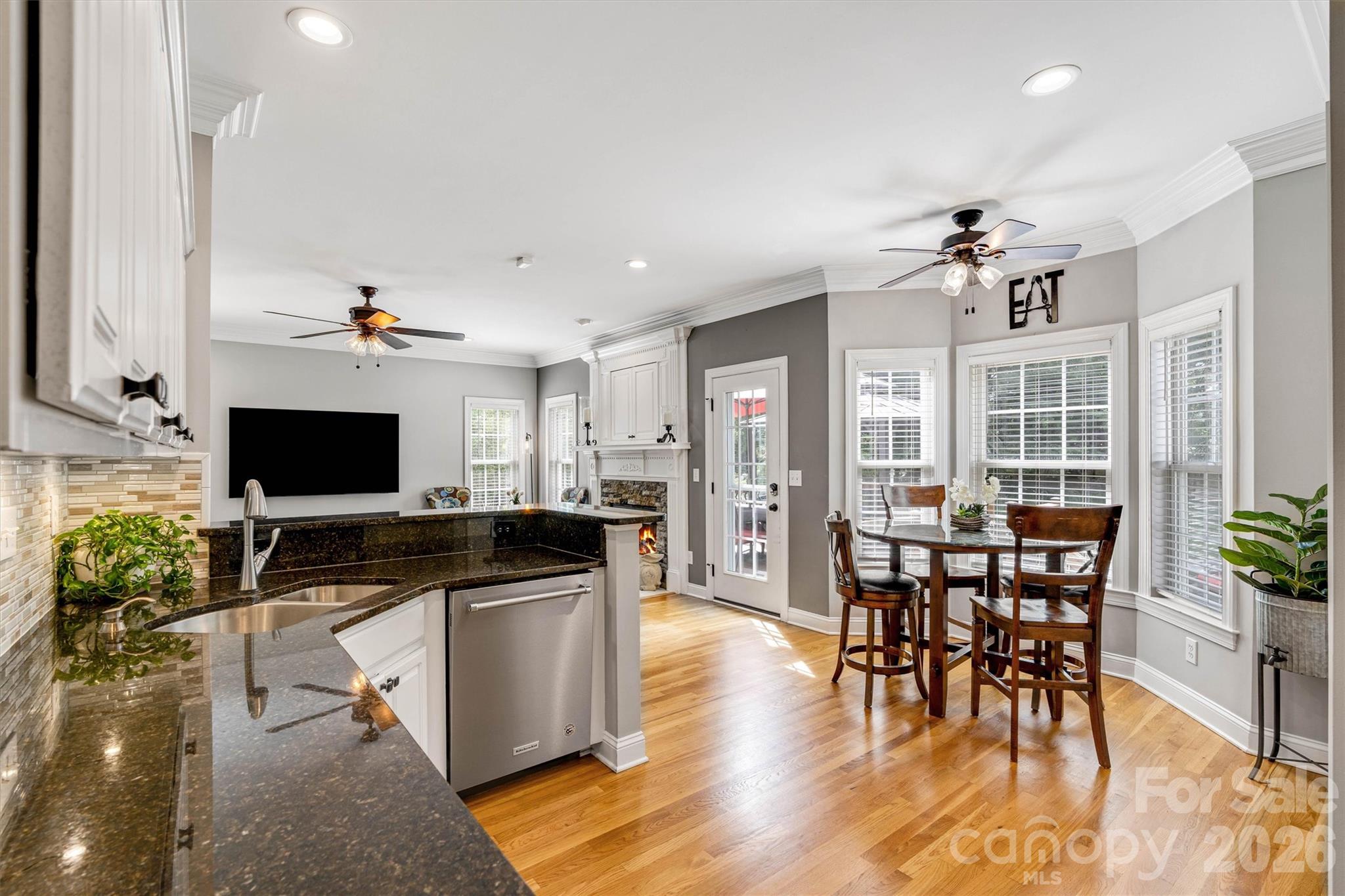 7074 Ridgeway Road — Stanley