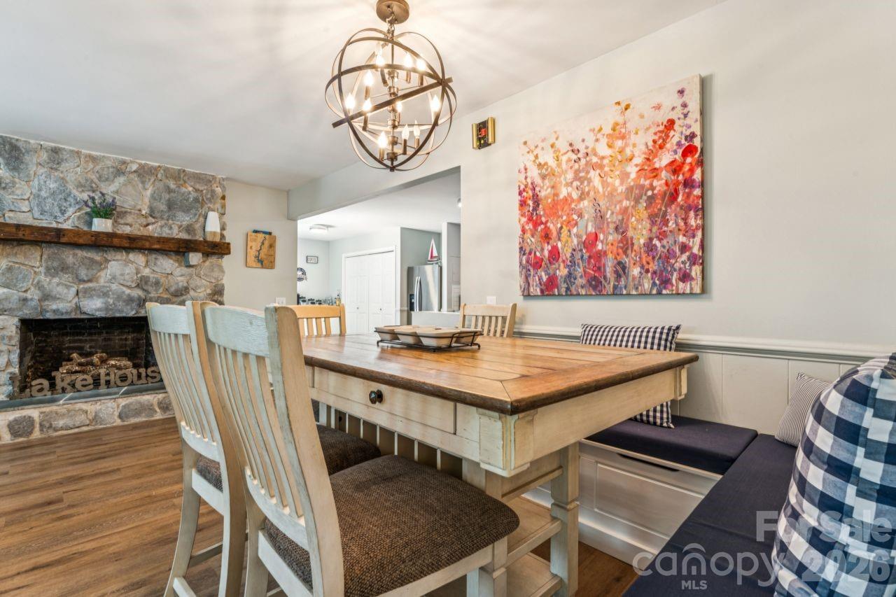 49571 Blackberry Road — Norwood