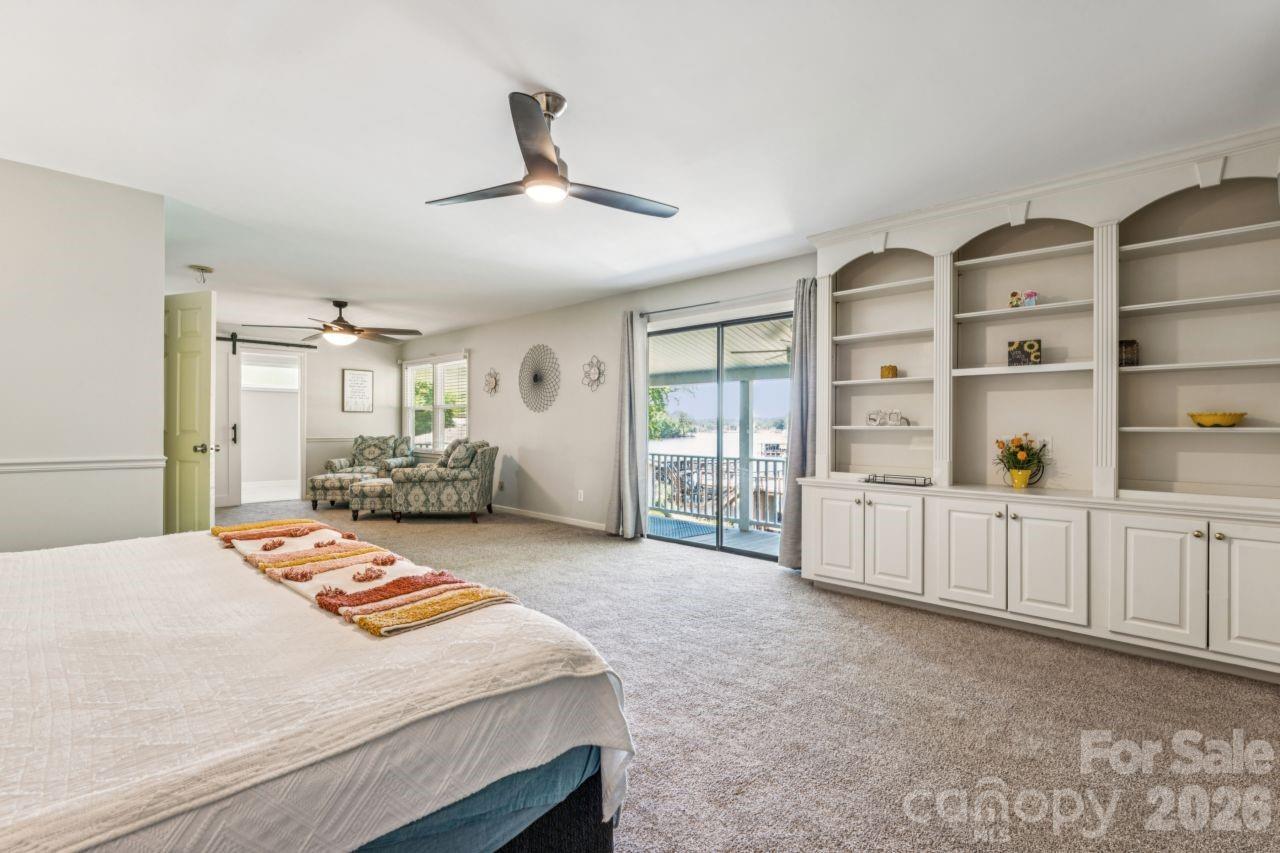 49571 Blackberry Road — Norwood