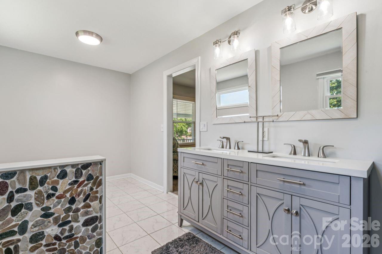 49571 Blackberry Road — Norwood