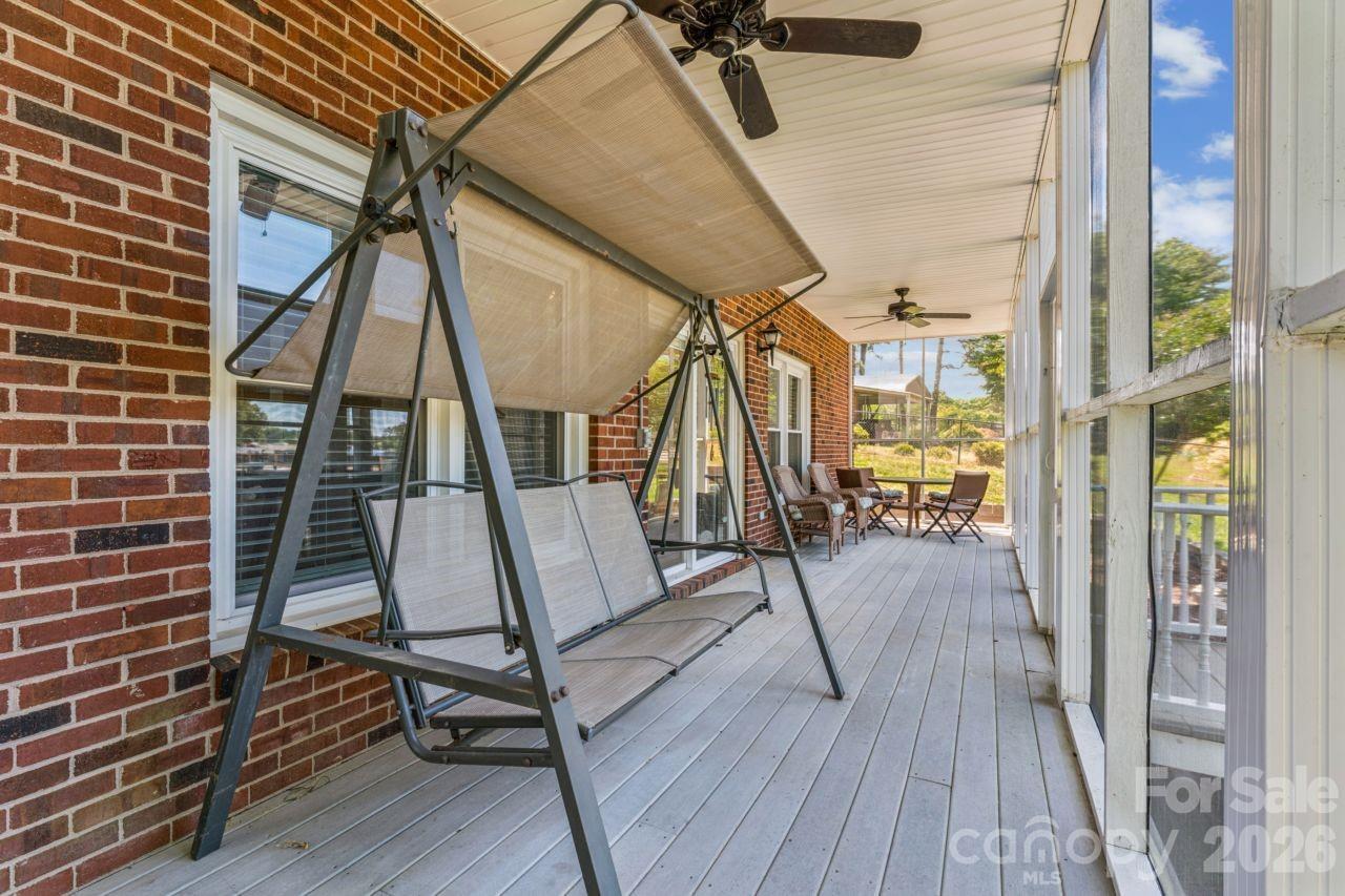 49571 Blackberry Road — Norwood